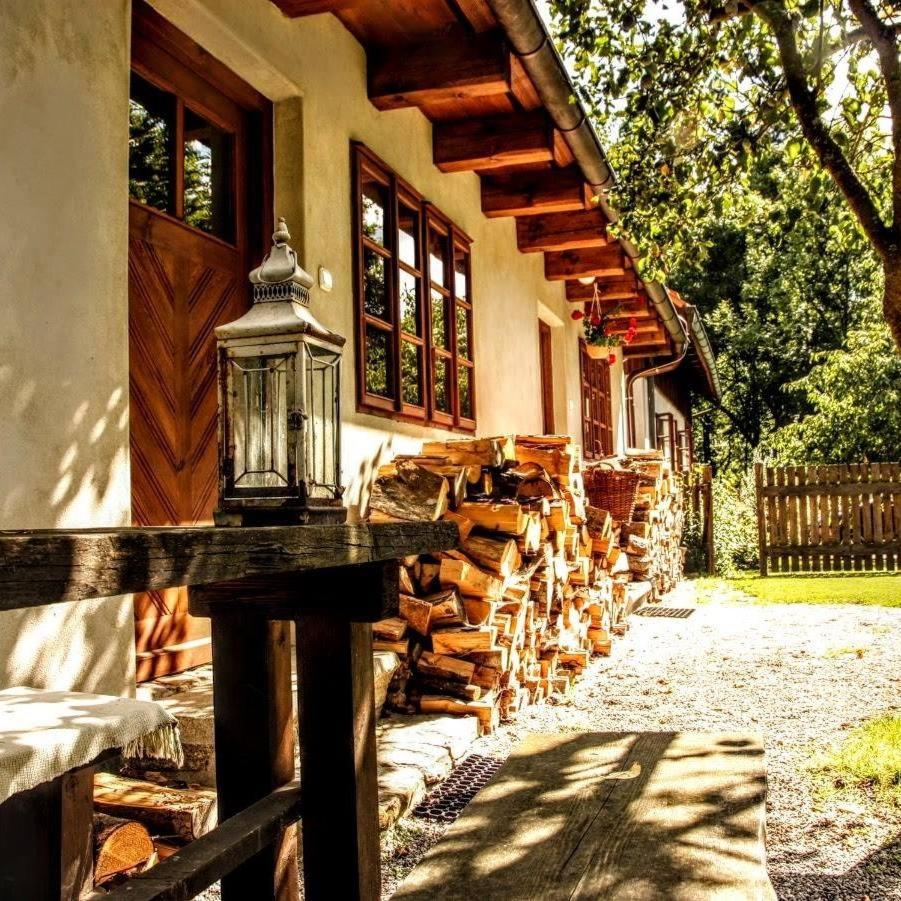 Apartmány Červený Dvůr