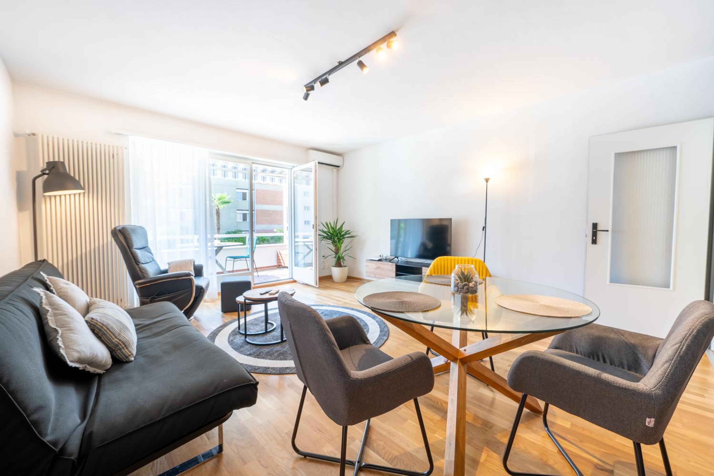 Charming Minusio Apartment, close to Locarno&Lake view 2