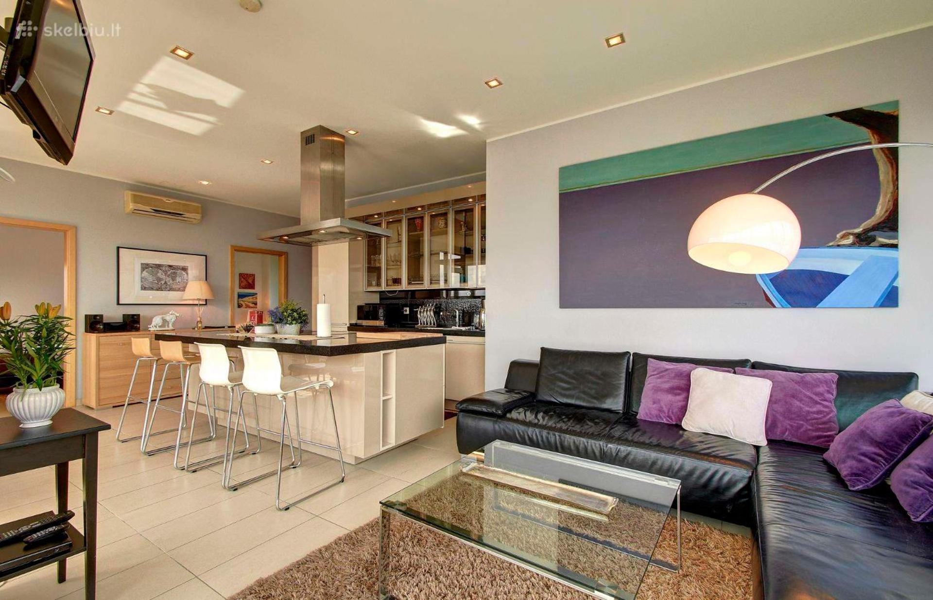 Helios Luxury apartment in Vilnius skyscraper view 5