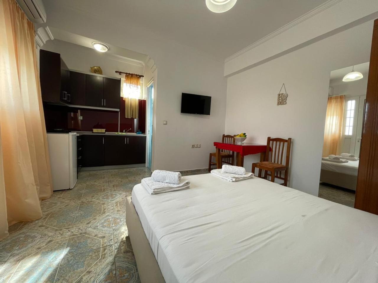 Levend Apartments
