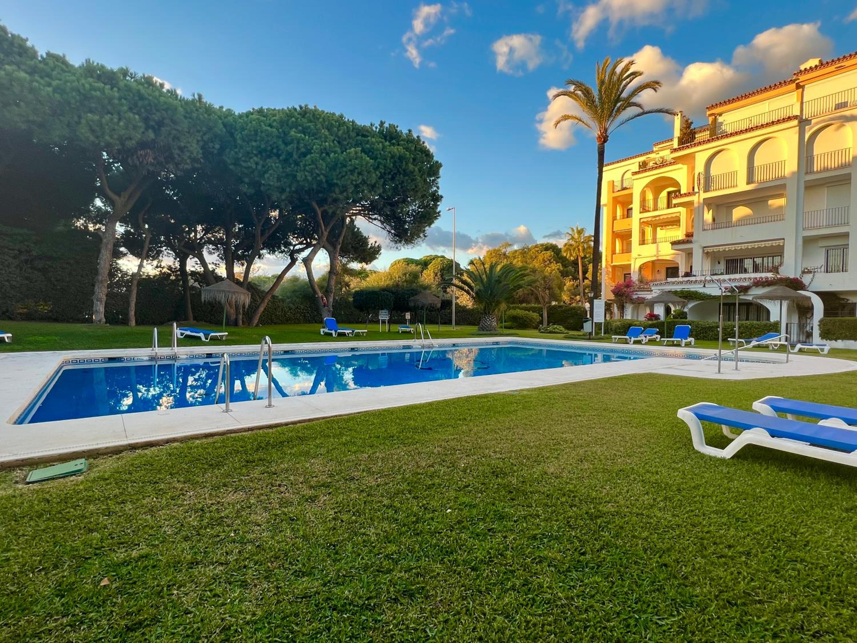 FASCINANTE Hogar en Cabo Pino en MARBELLA