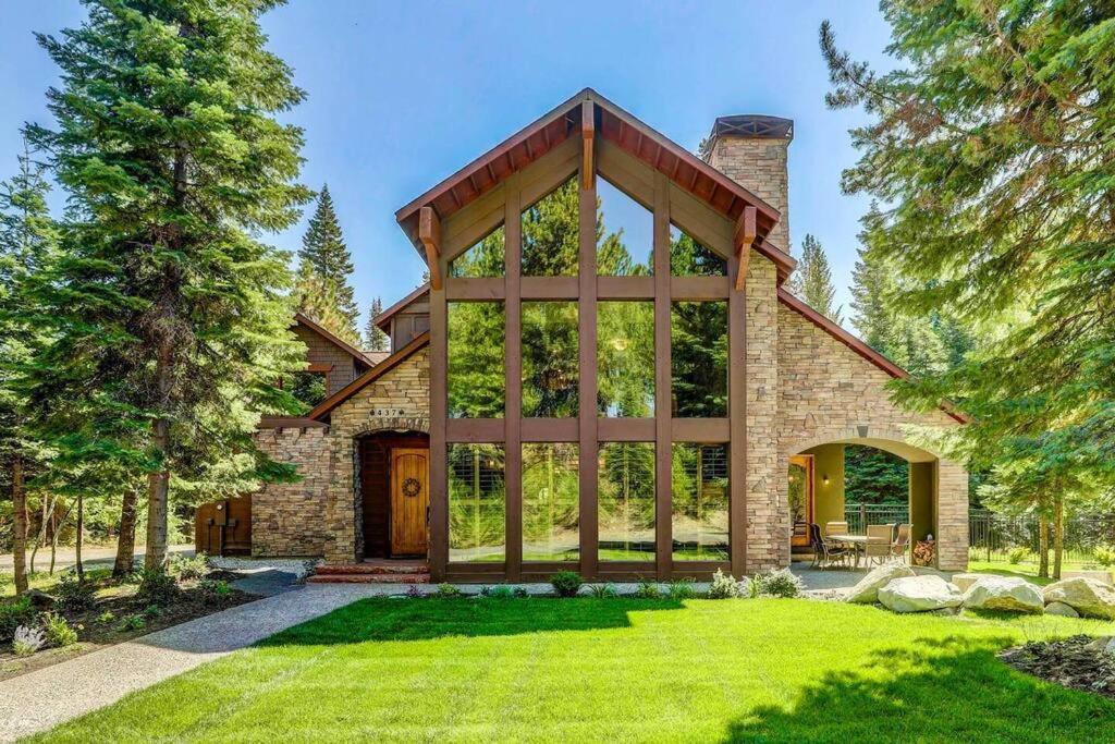 Timbercrest view 2
