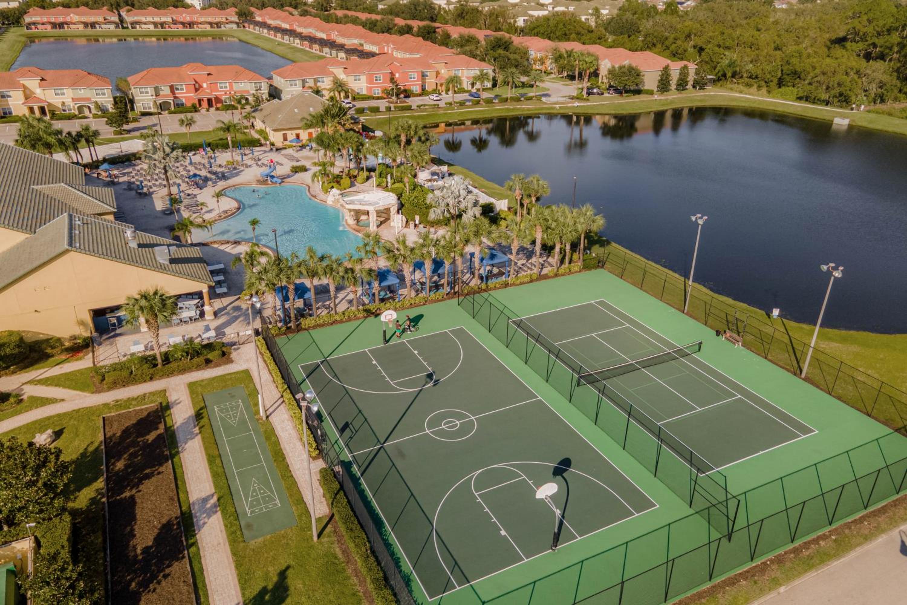 Fun Family Villa Pool BBQ Near Disney World 5BR