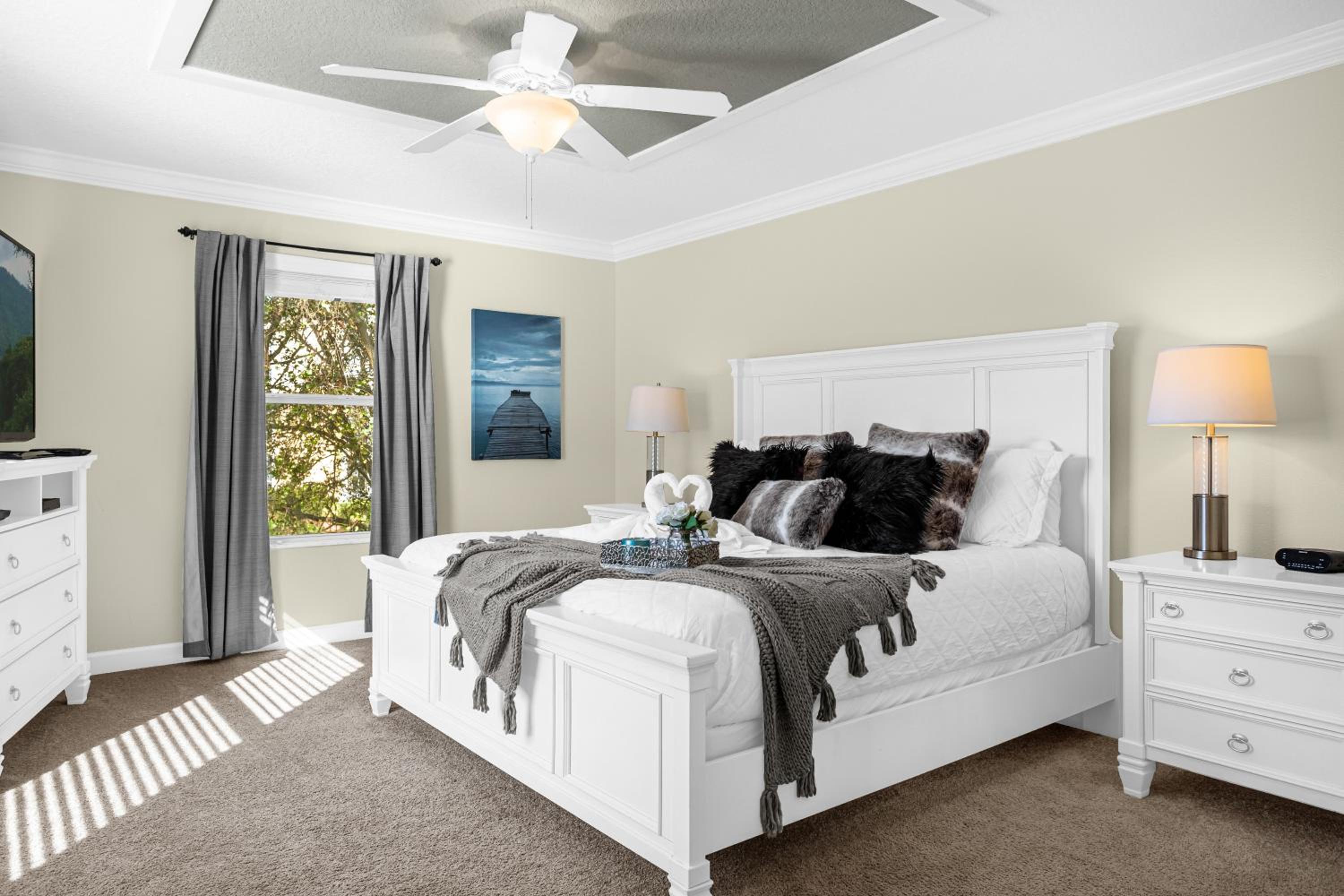 Fun Family Villa Pool BBQ Near Disney World 5BR