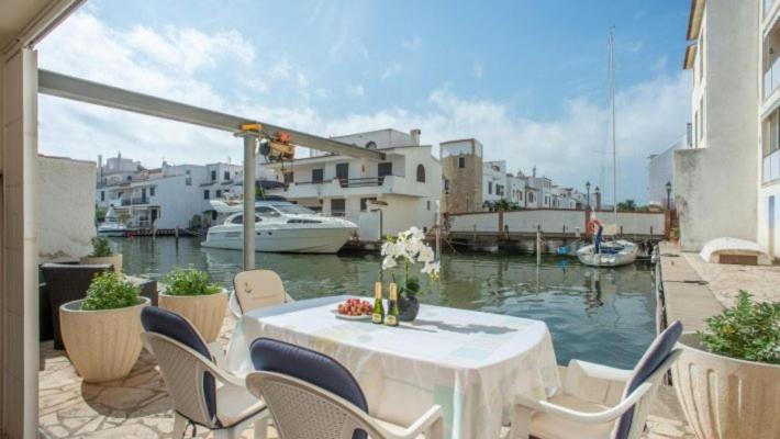 Casa Port Grec