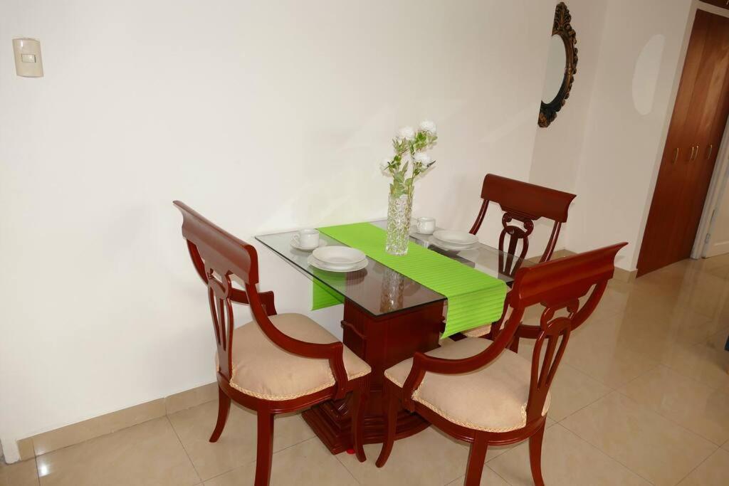 Condominio Charito Suite 2G a 12 Min Malecon 2000 view 5