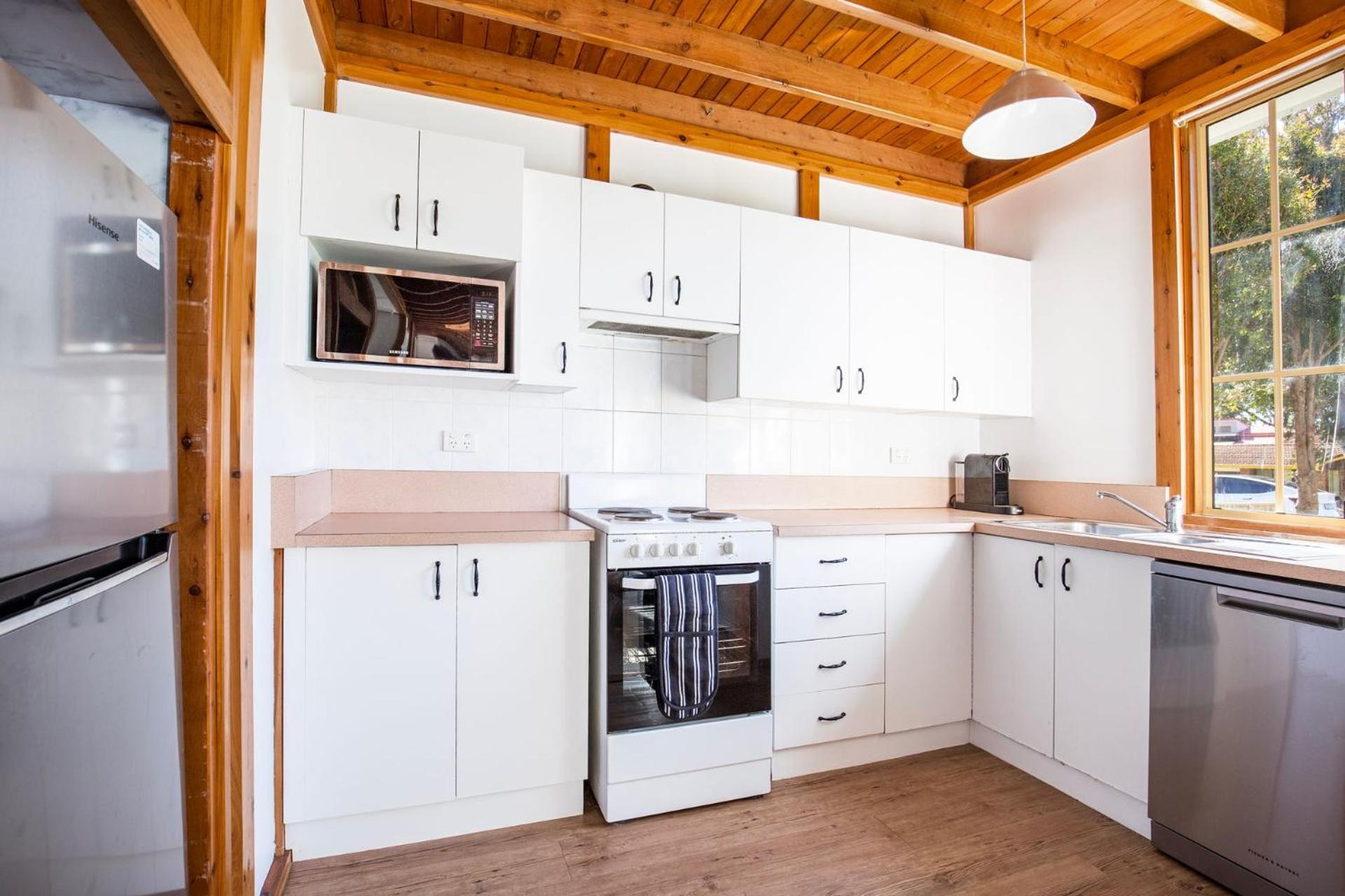 Callala Cottage 4 Mins Walk to Beach
