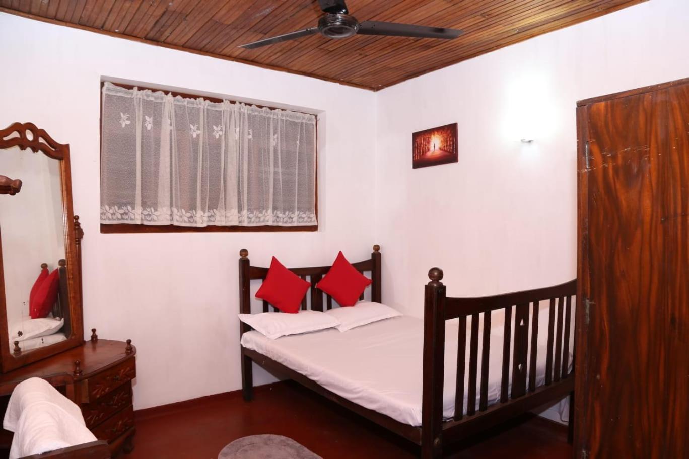 SYDNEY HOMESTAY