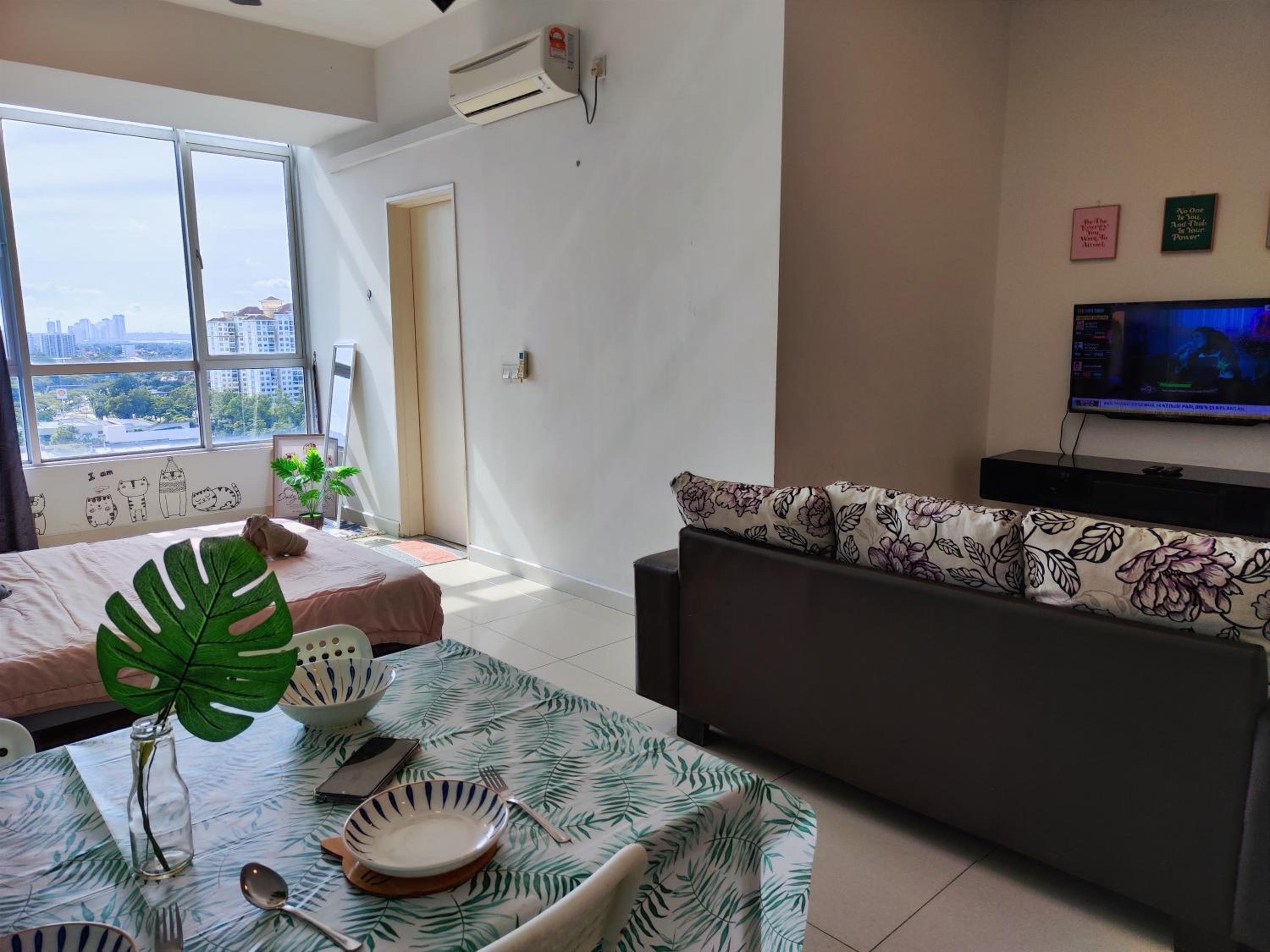 Rainforest City House Paradigm Skudai UTM TVBox