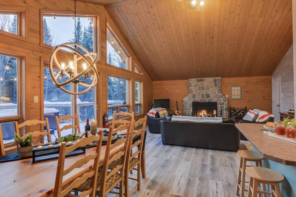 Ask us for our immersive 3D virtual tour before reservation view 3