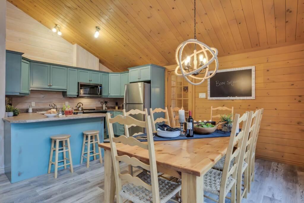 Ask us for our immersive 3D virtual tour before reservation view 5