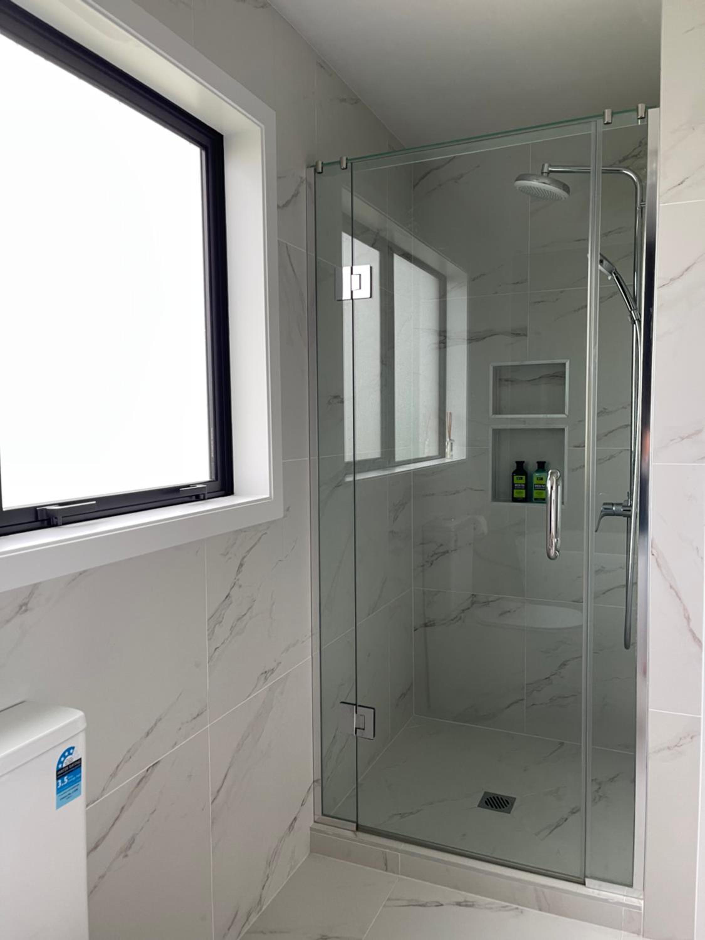 Flat Bush Private Ensuite - 3 Nights Special view 4
