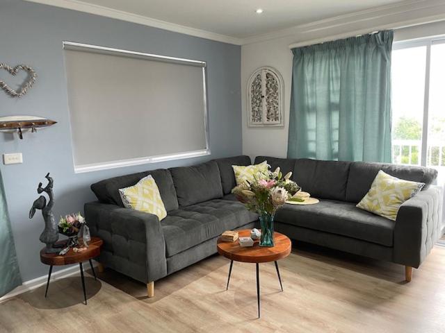 Stunning Cottage with Private Pool & Outdoor Entertainment in Cape St Francis Resort - Flamingo 3 view 4