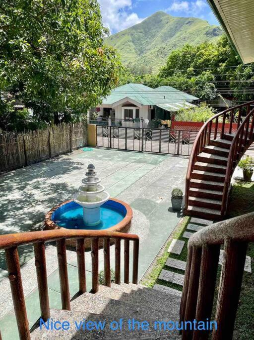 La Famille Guesthouse Pundaquit Mountain view and walking distance to beach view 3