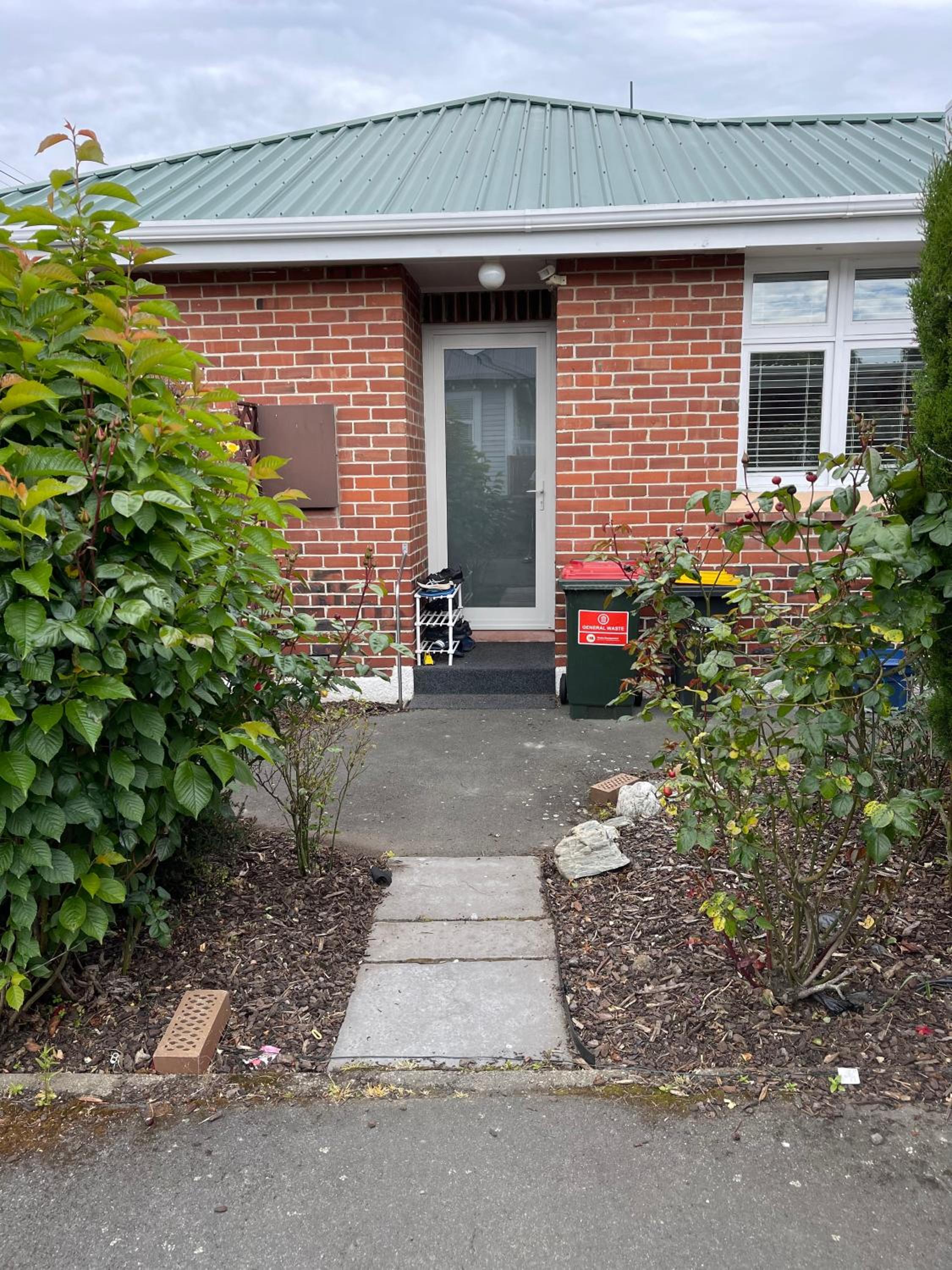 Relax In Mosgiel view 3