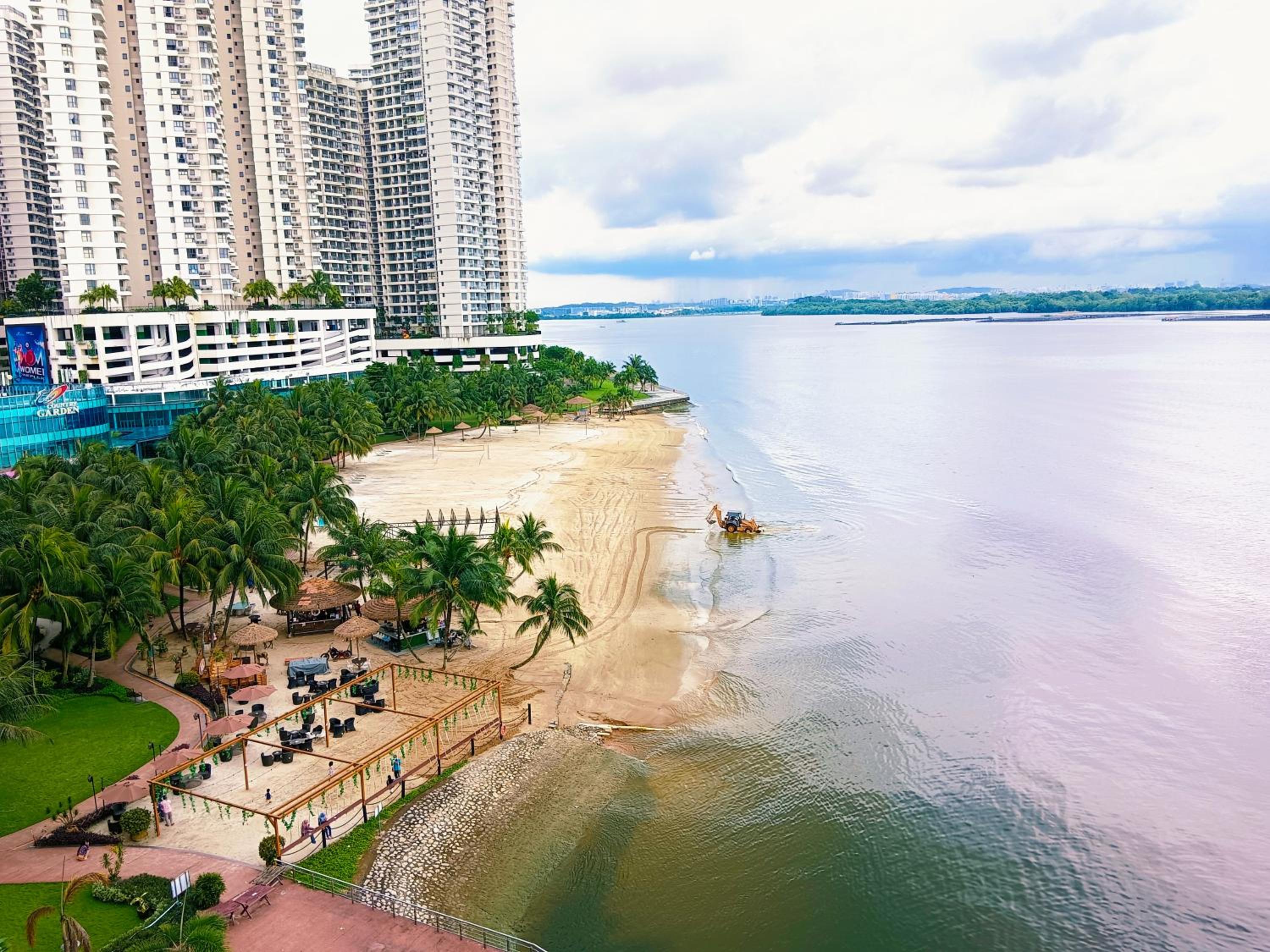 Danga Suite full Sea View, 7 min to CIQ,3BR 8 PAX, Royal stand, By Hint