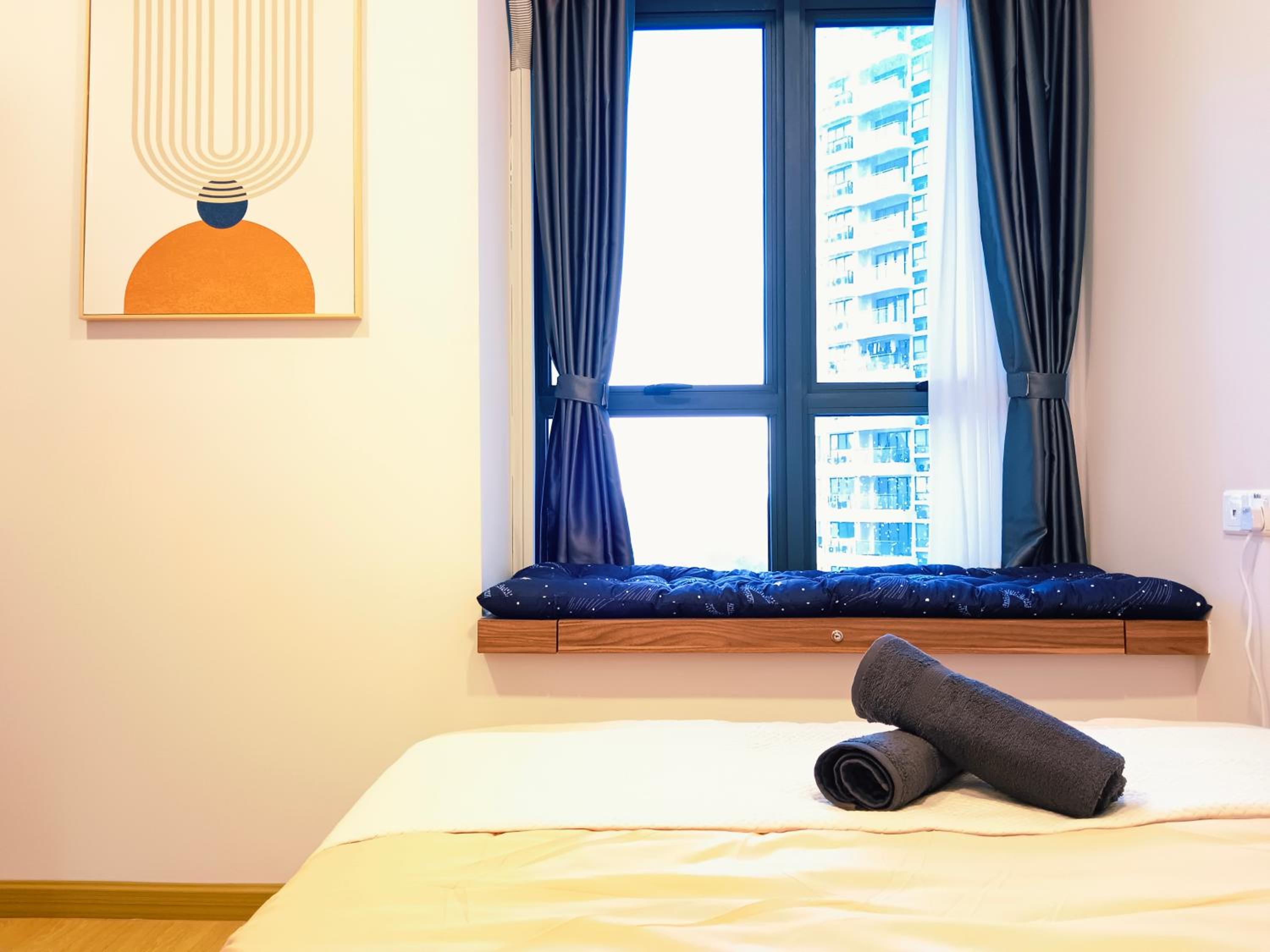 Danga Suite full Sea View, 7 min to CIQ,3BR 8 PAX, Royal stand, By Hint
