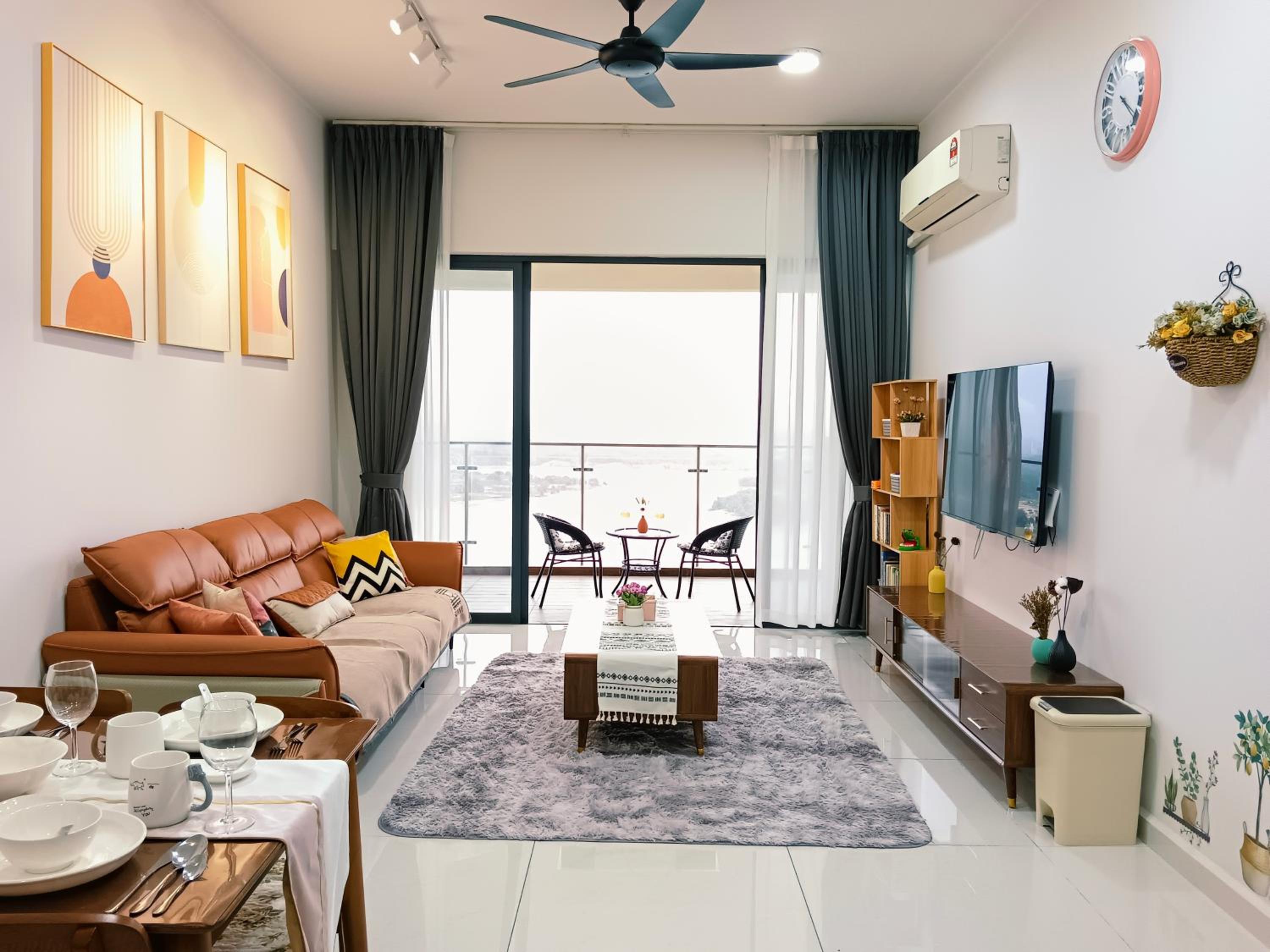 Danga Suite full Sea View, 7 min to CIQ,3BR 8 PAX, Royal stand, By Hint