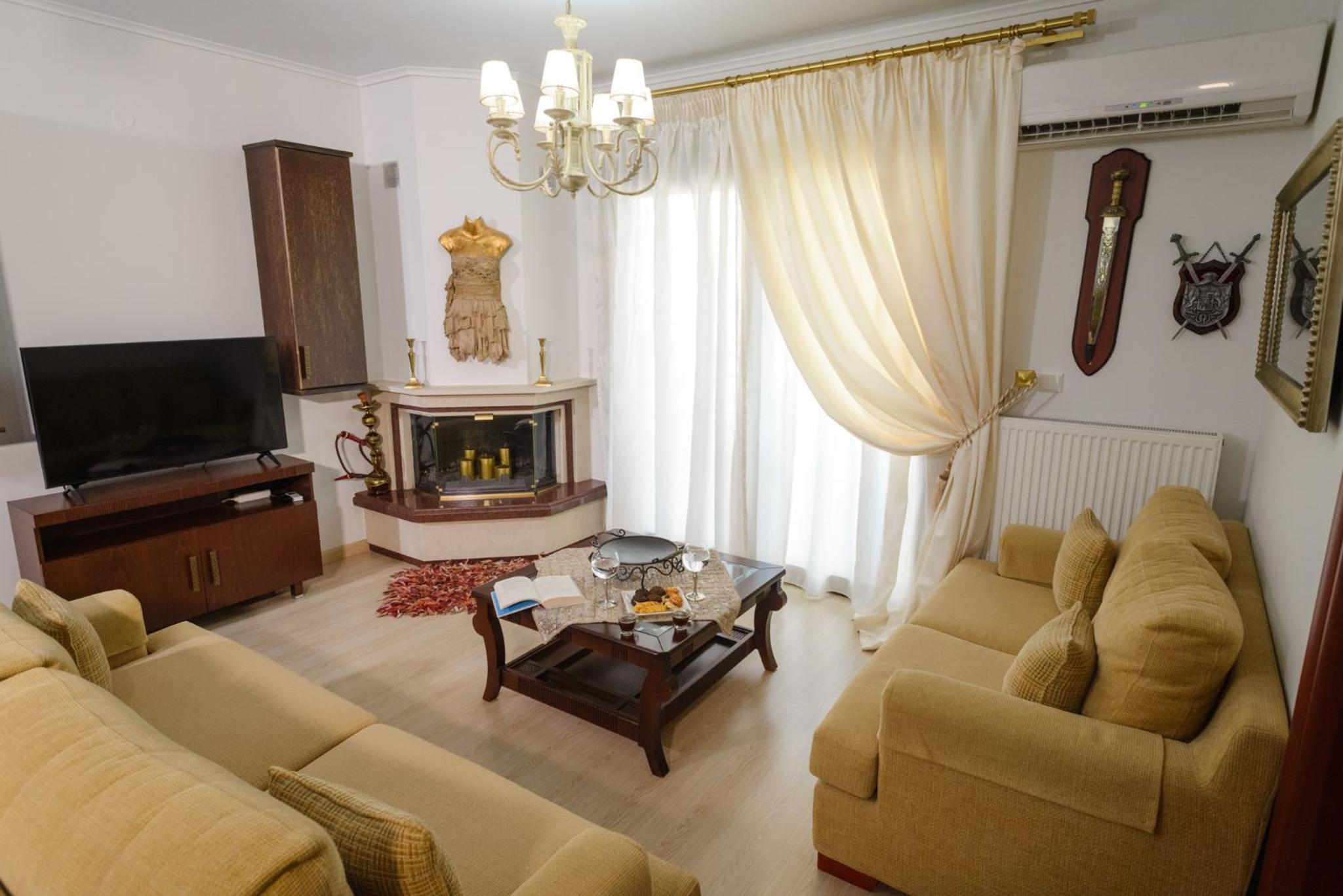 Luxury Dafnis House view 3
