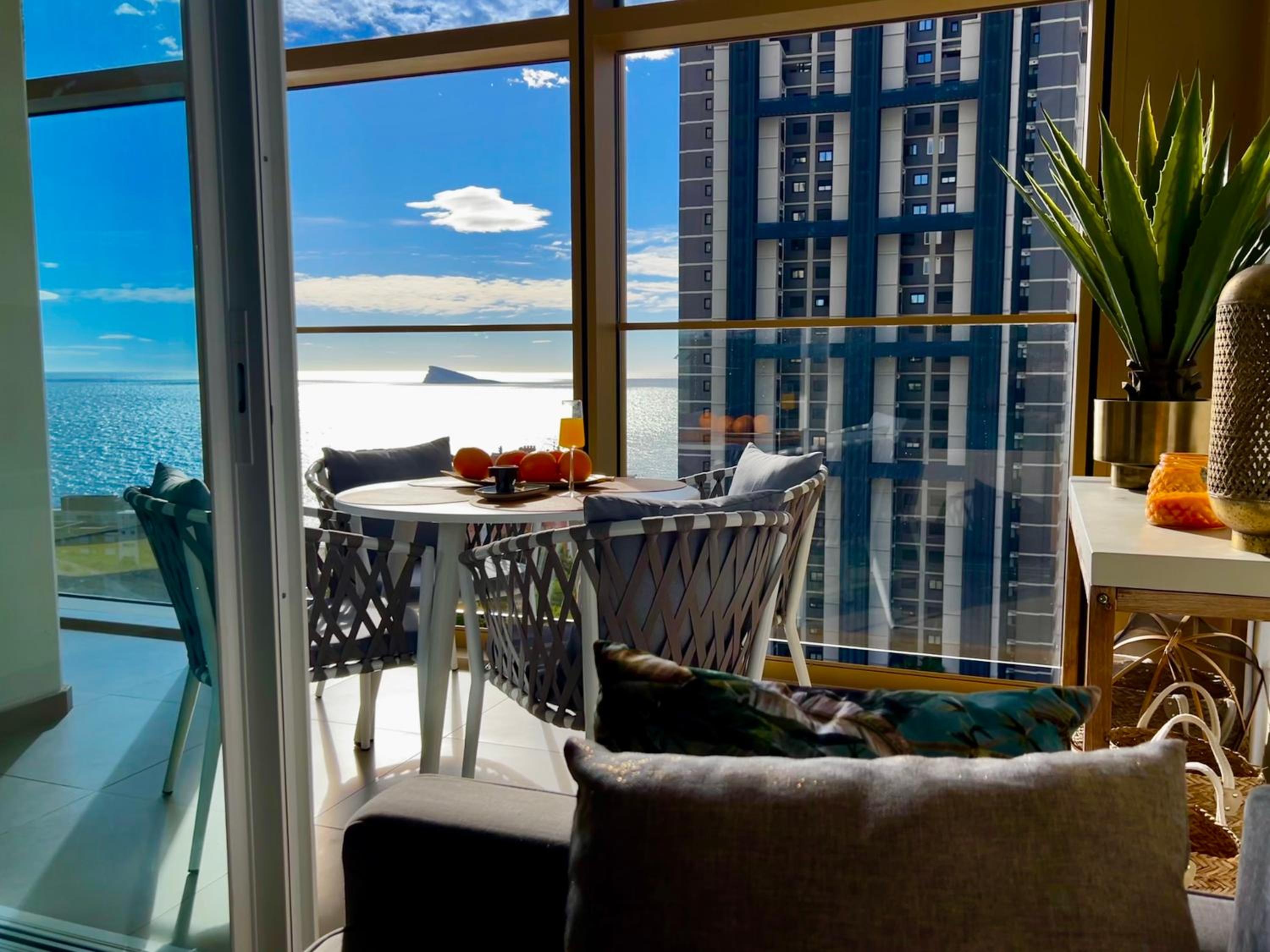 Intempo Gold&Gris Apartment