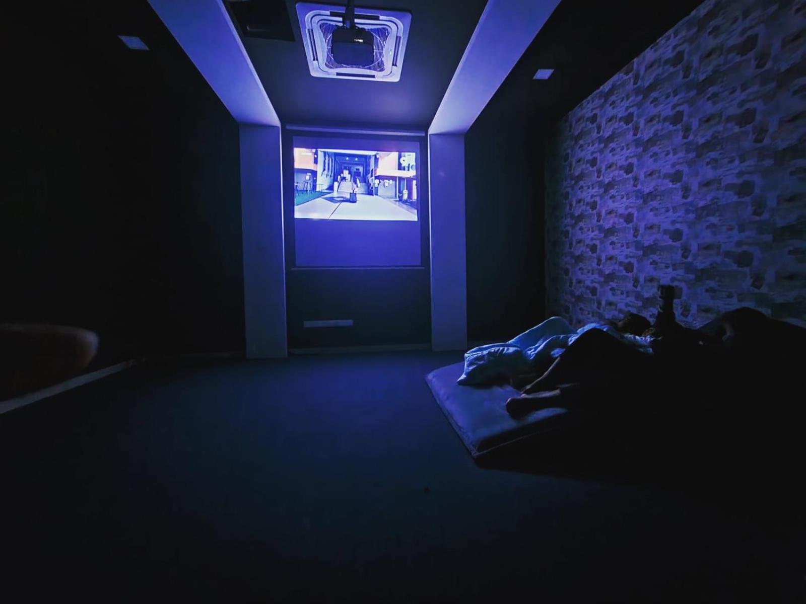 MP Villa with Cinema Room photo 6