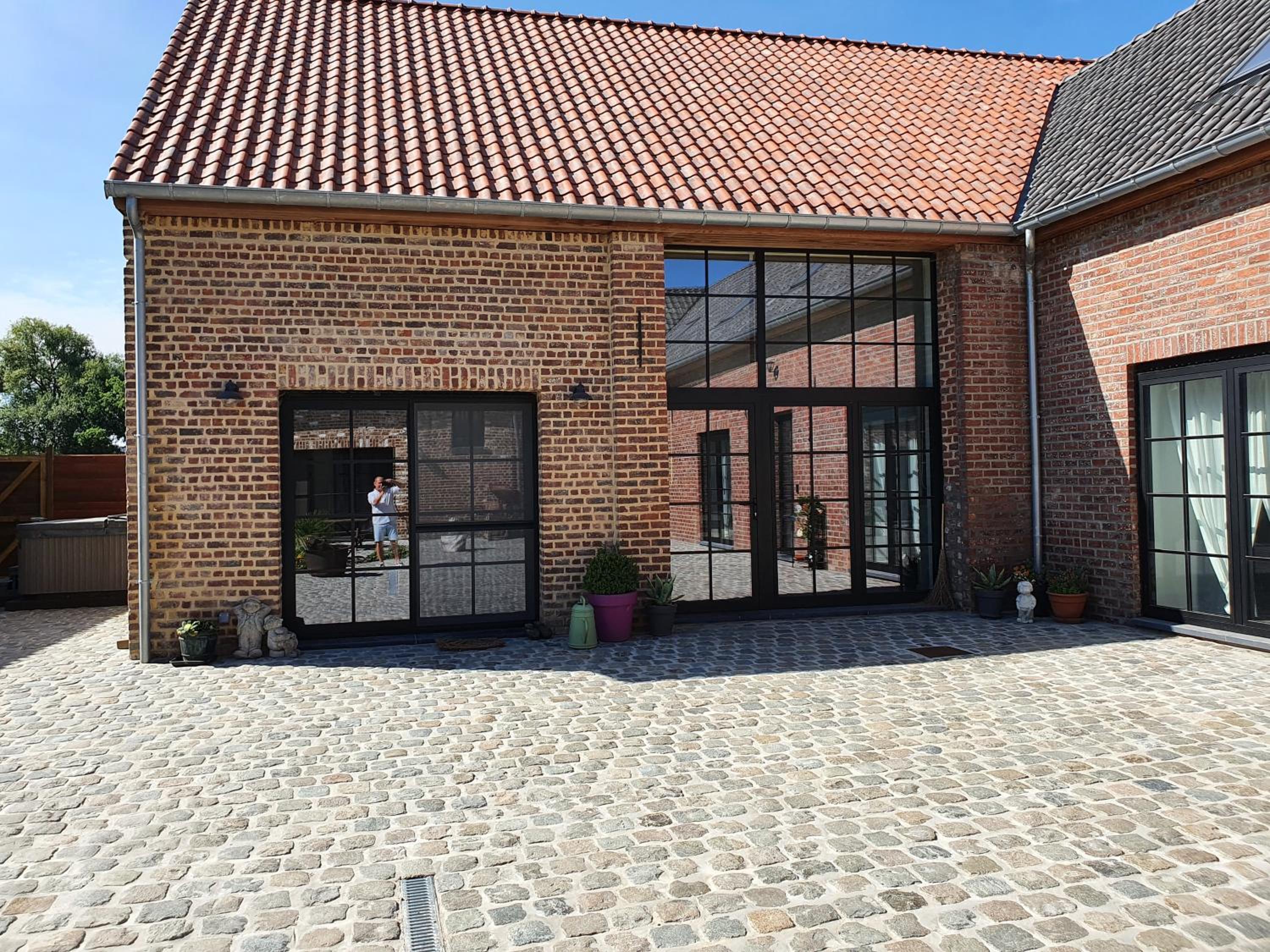 B&B Dekorn