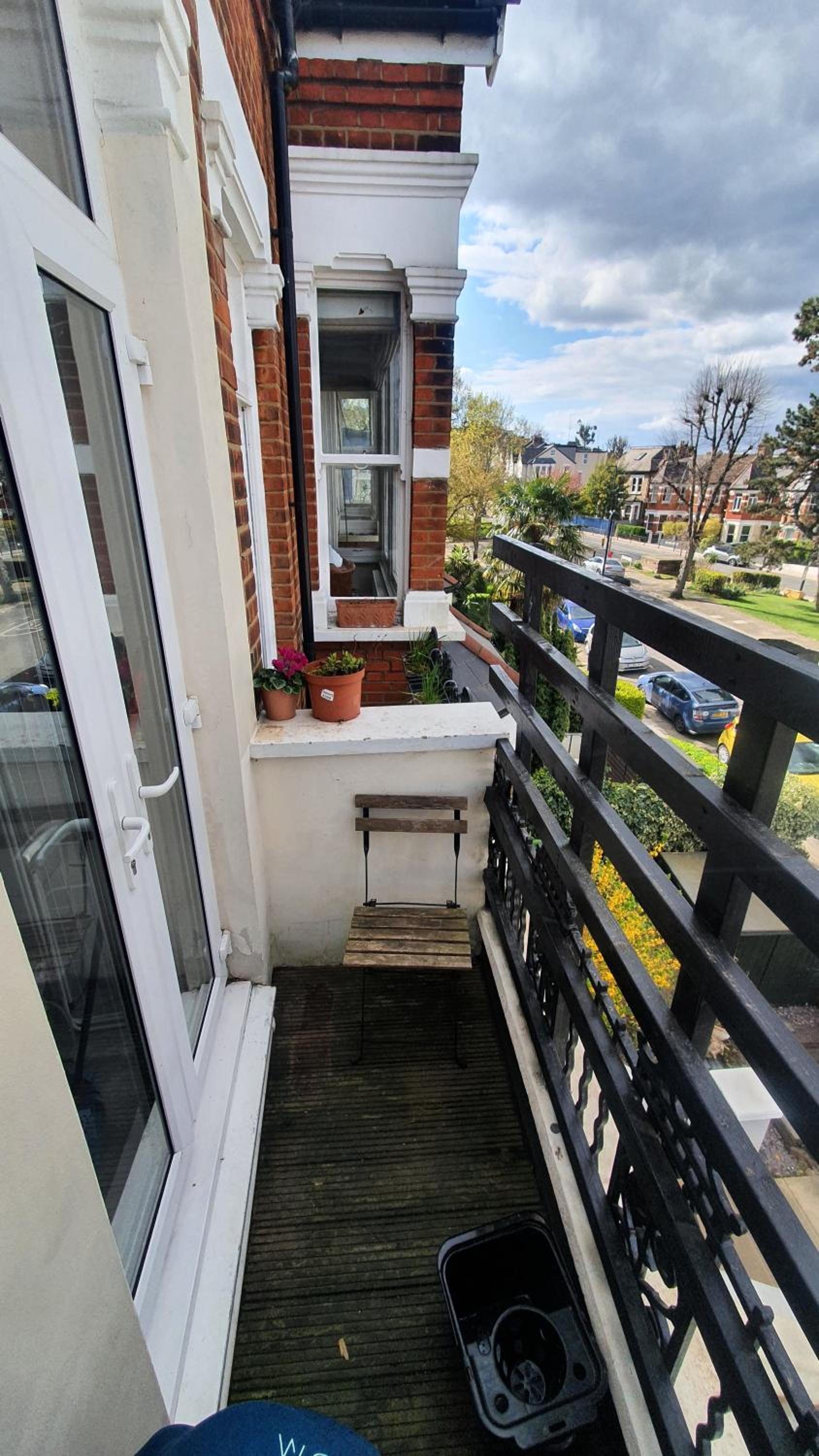 balcony