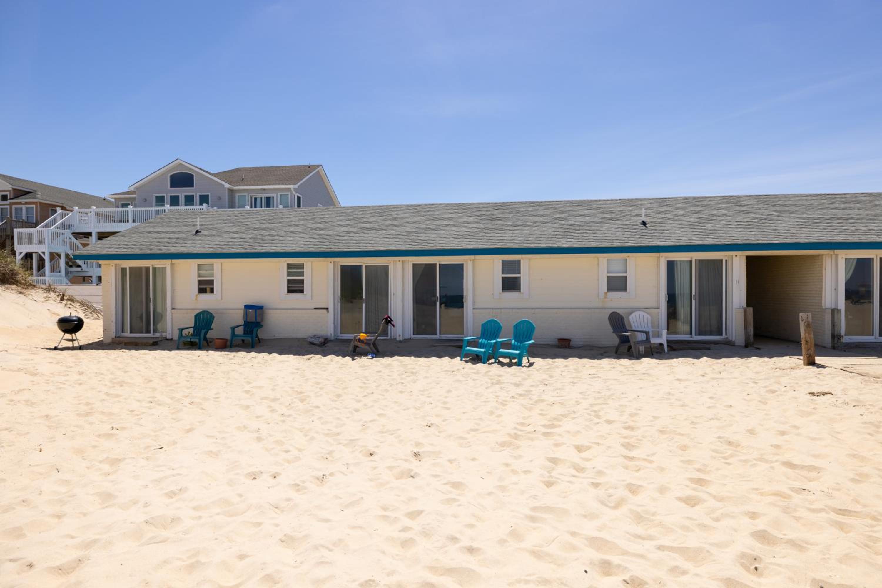 Dolphin Oceanfront Motel - Nags Head