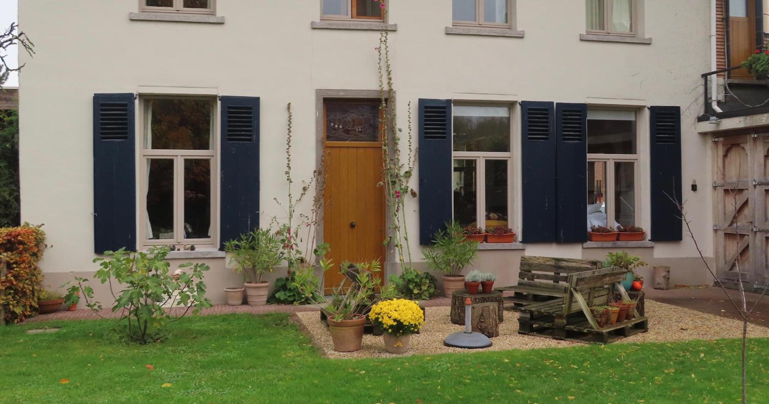 Authentieke privé-kamer bij Karen
