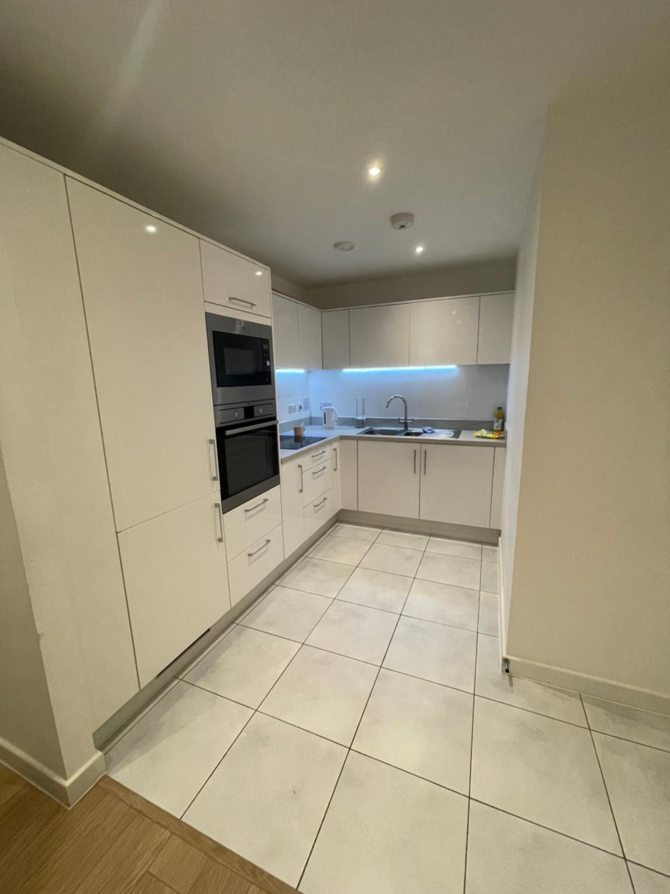 Amazing apartment moments away from the heart of London