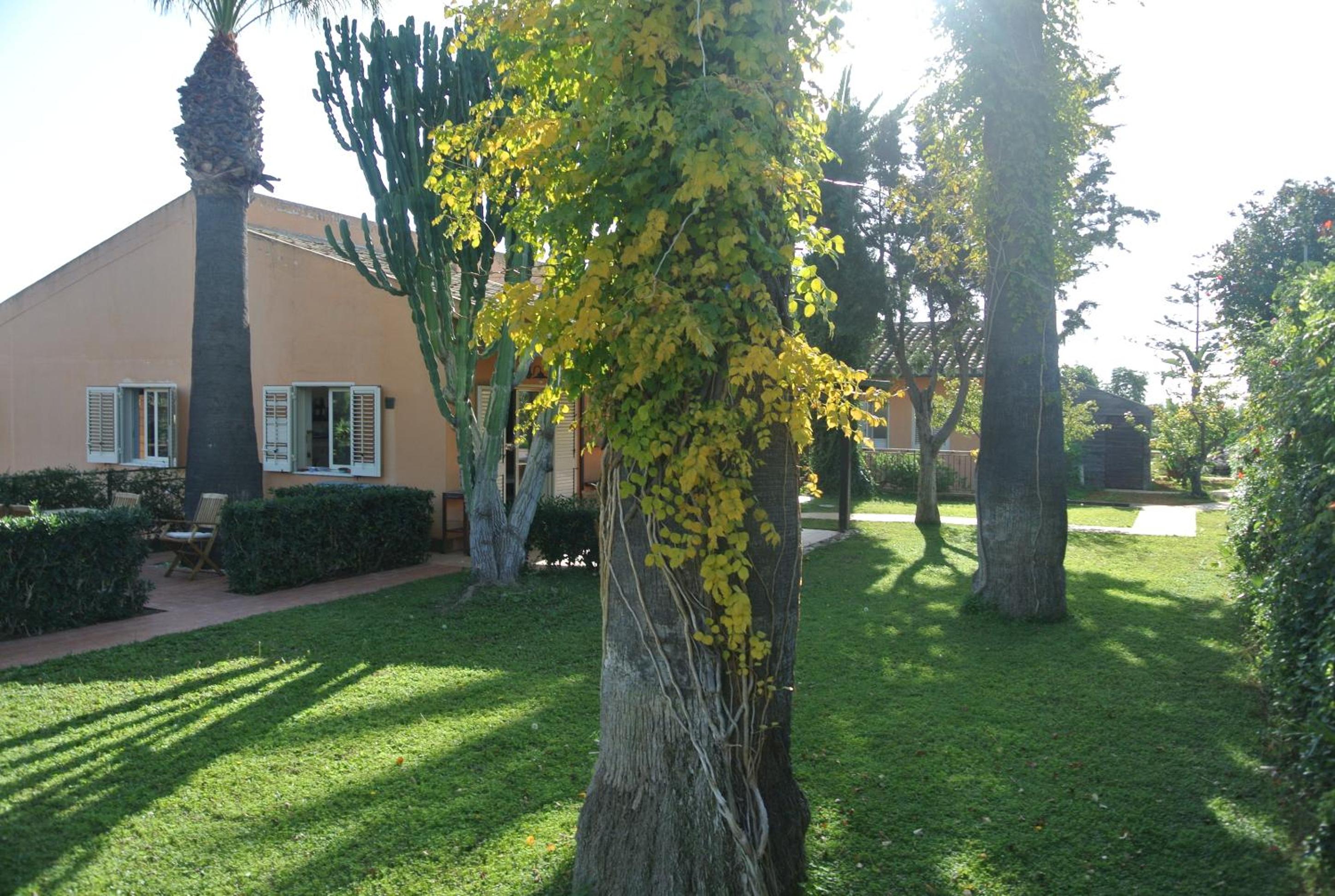 Villa Carlotta Resort