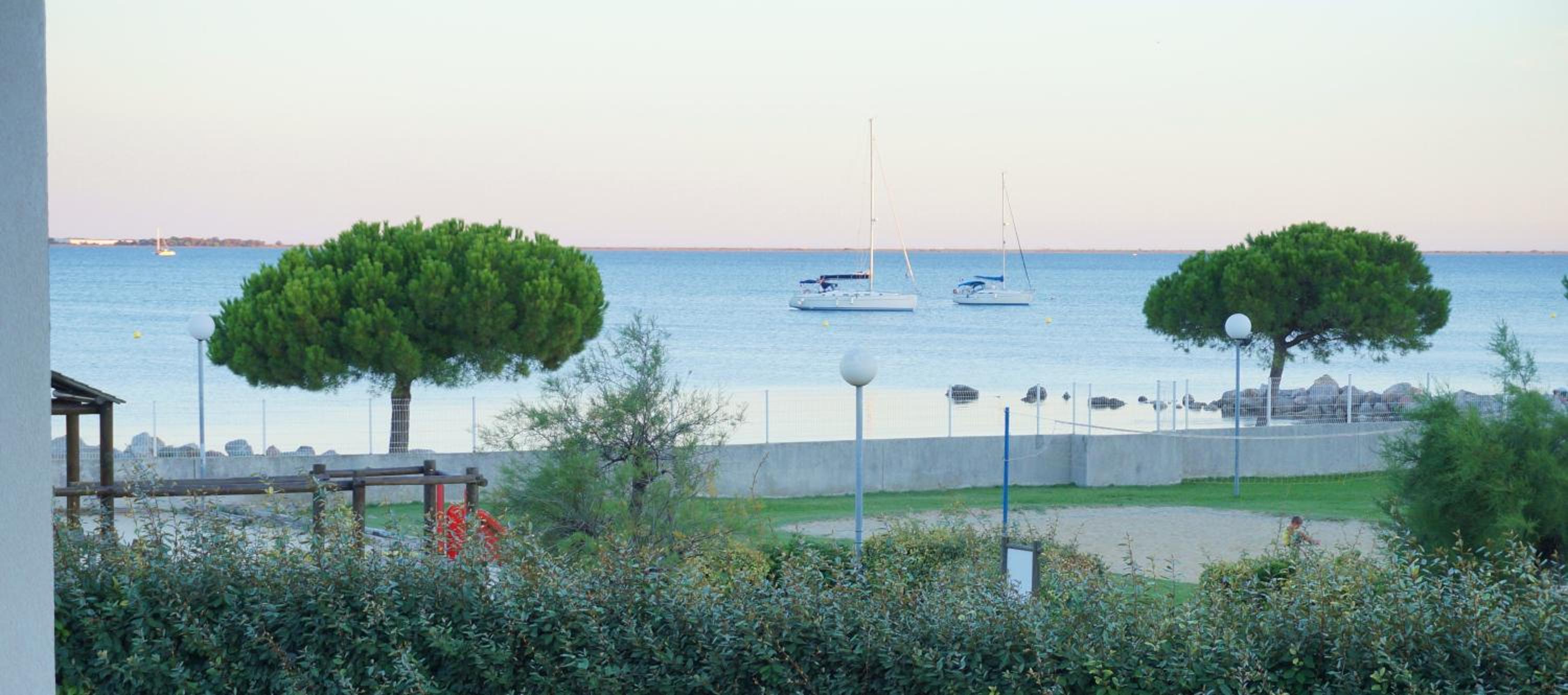 Port Mezua view 4