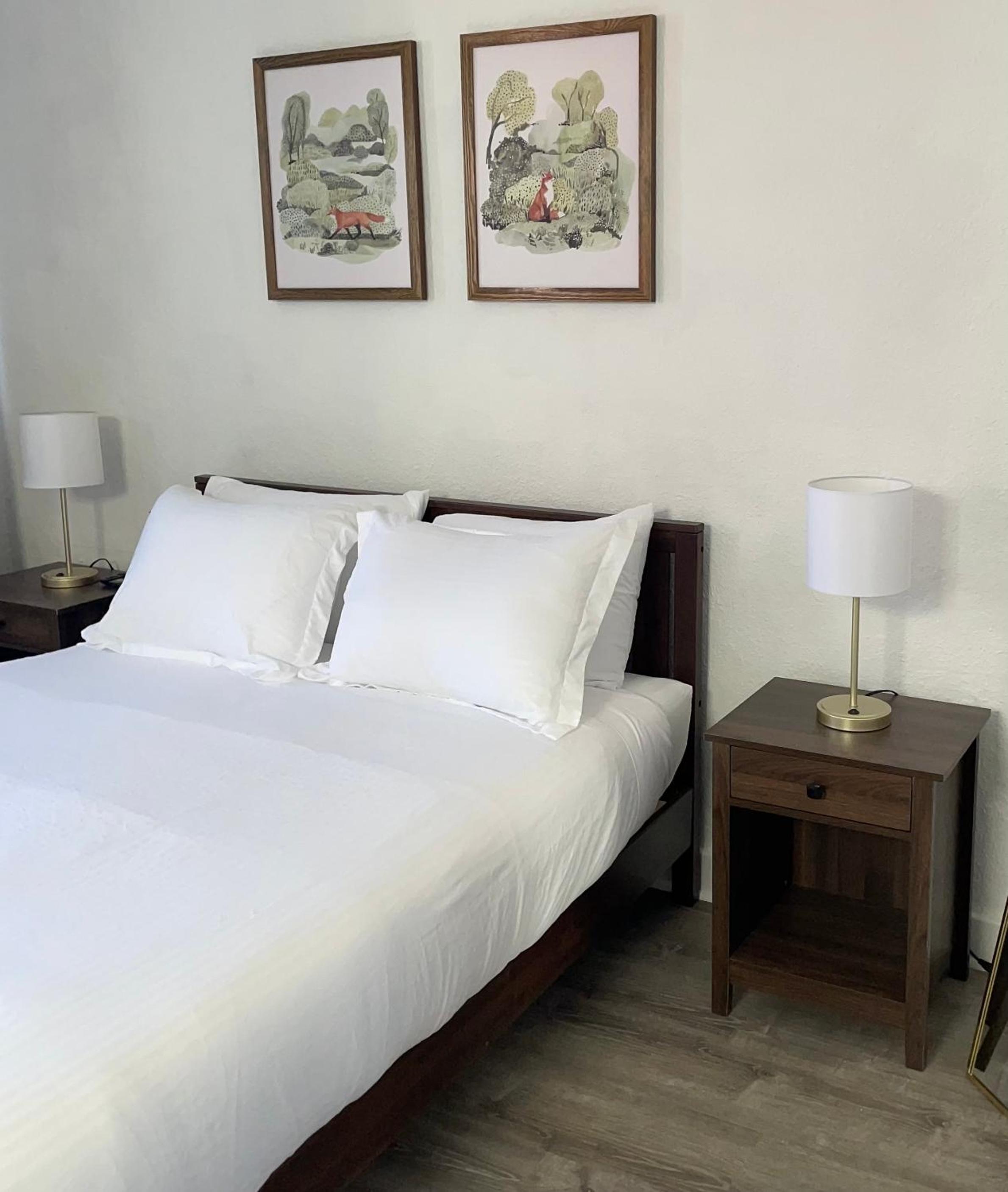 Hunter Arms Hotel