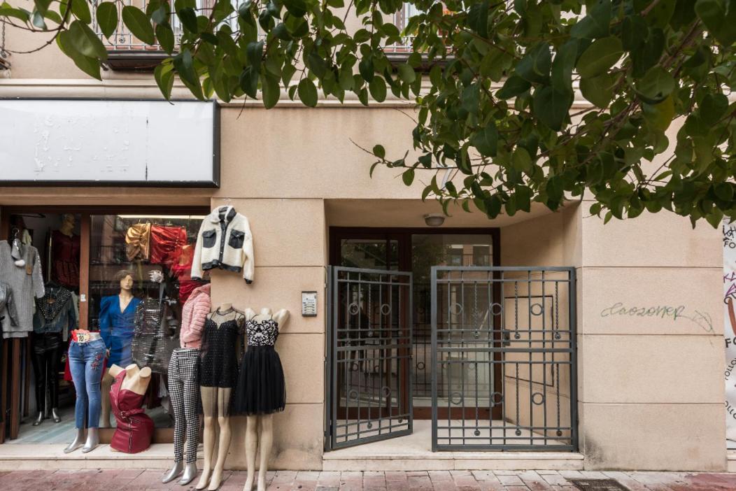 Ático con terraza, parking y chimenea junto a Universidad