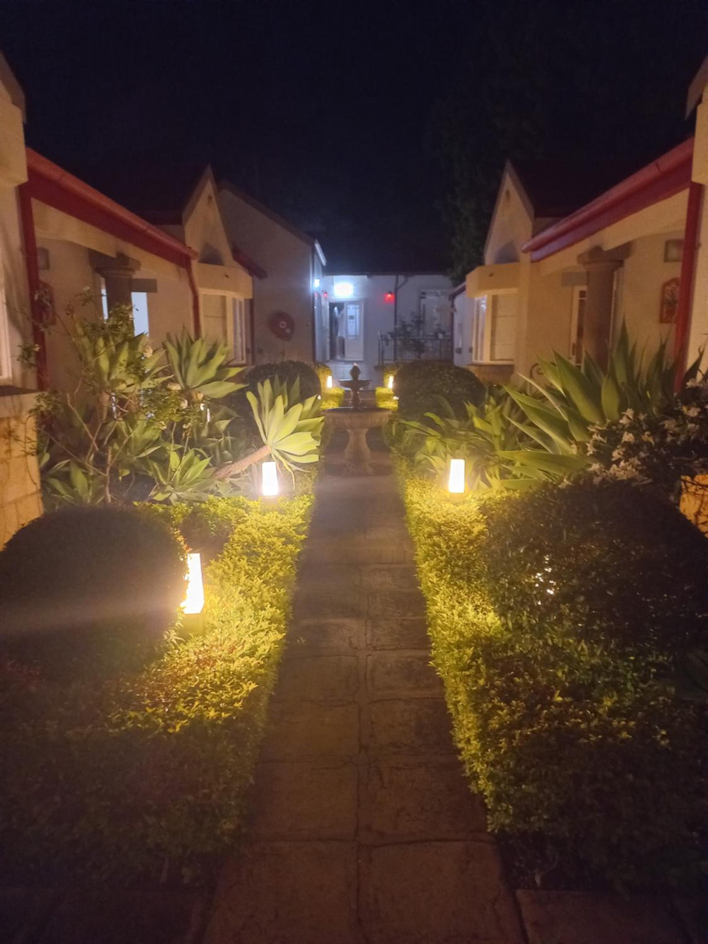 Liza's Cottage Guesthouse view 3