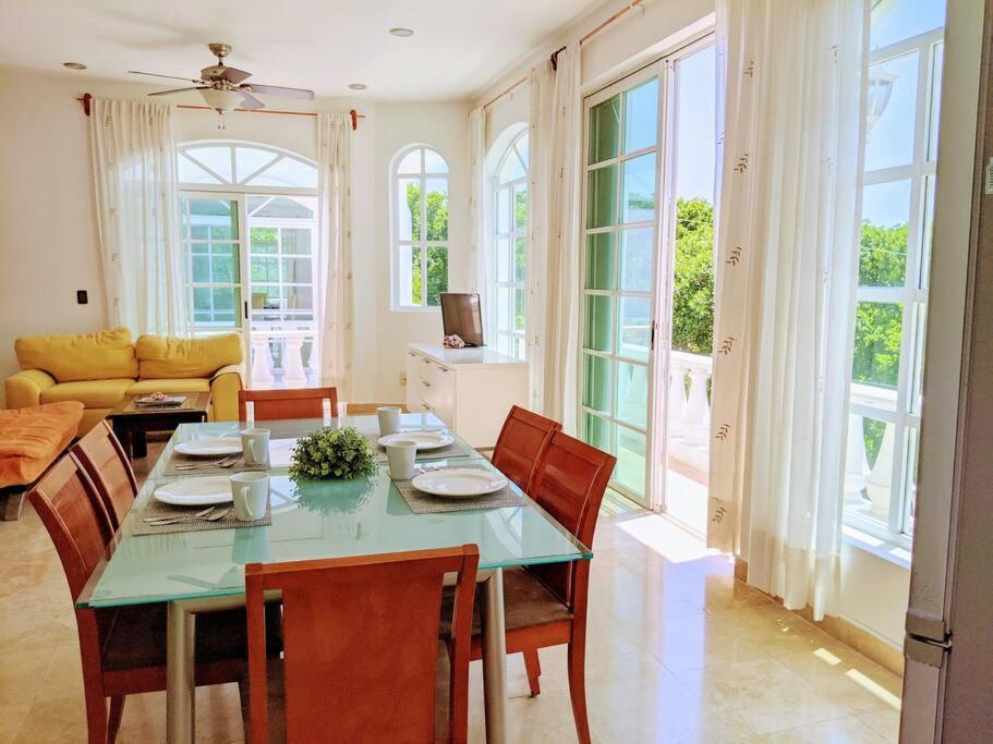 18br up to 50guest Castillos Playacar walk to Beach and 5th Ave 1000Mbps view 2