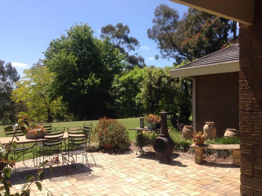 Luxe Homestay 4 BEDROOM Option at 6 O'Clock Shadows