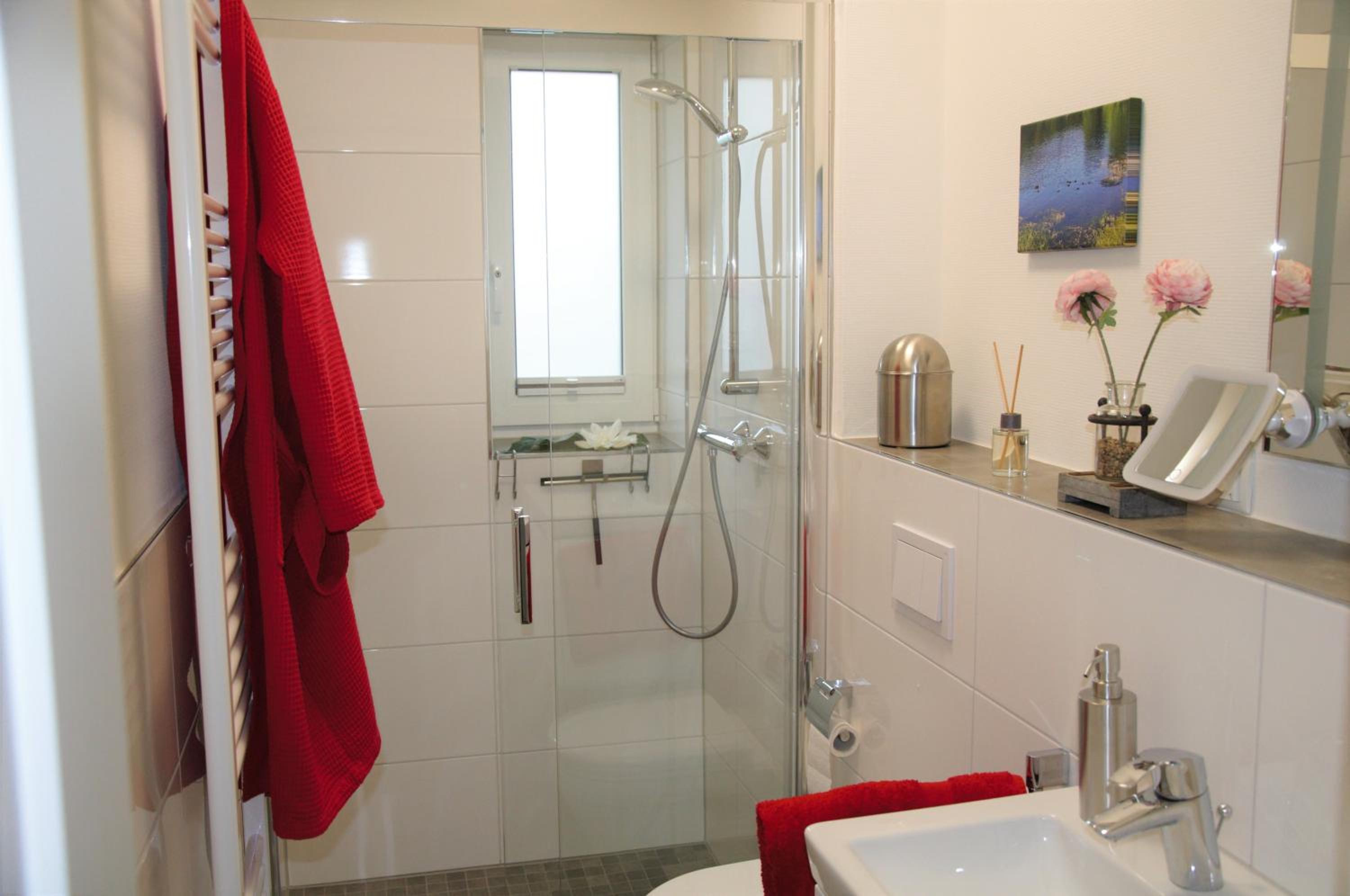 Ferienhaus direkt am Diemelsee-Heringhausen-Willingen-Toplage-Sauna-3 Schlafzimmer-2 Terrassen-109 qm-incl Wäsche
