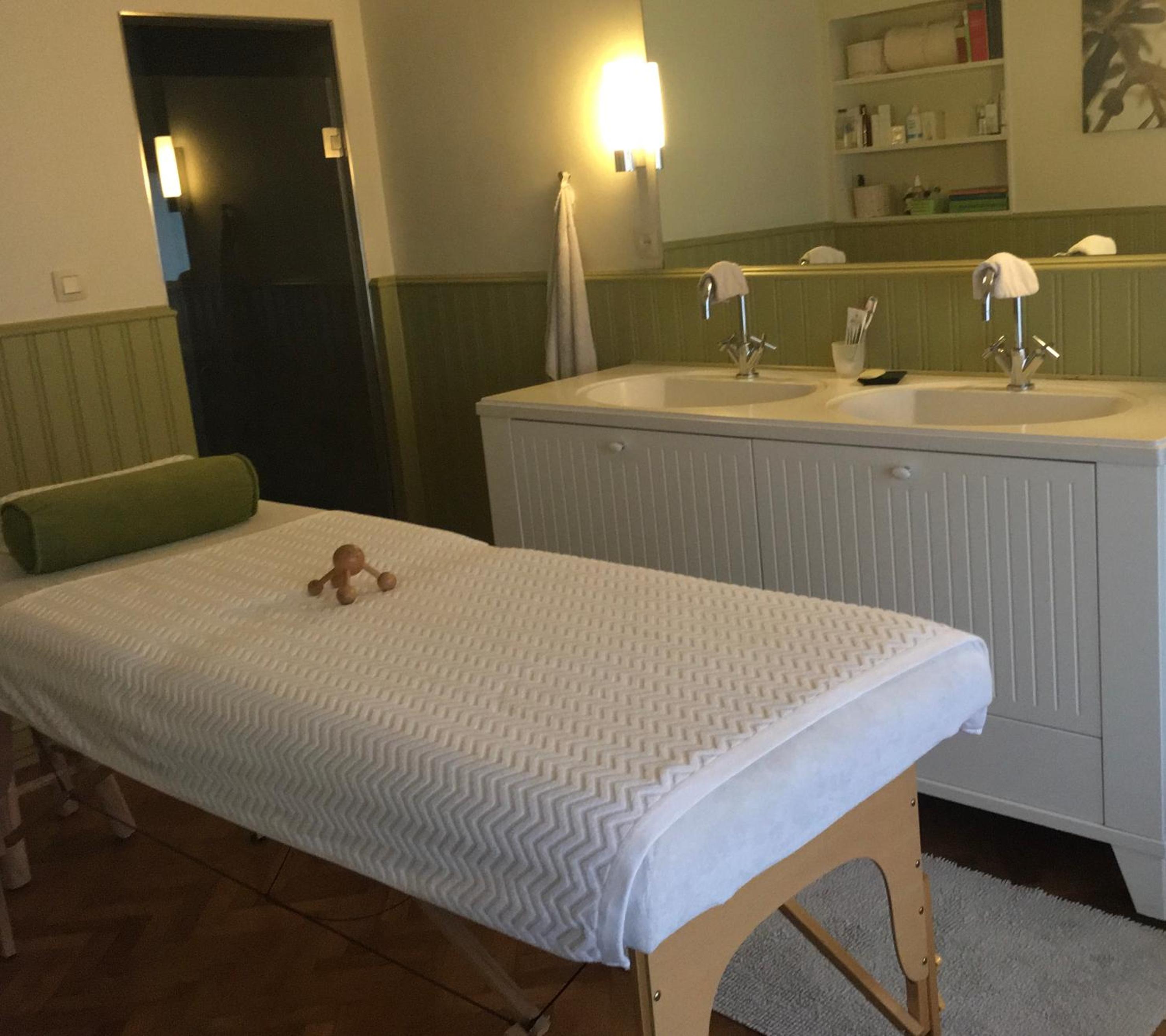 Authentieke privé-kamer bij Karen