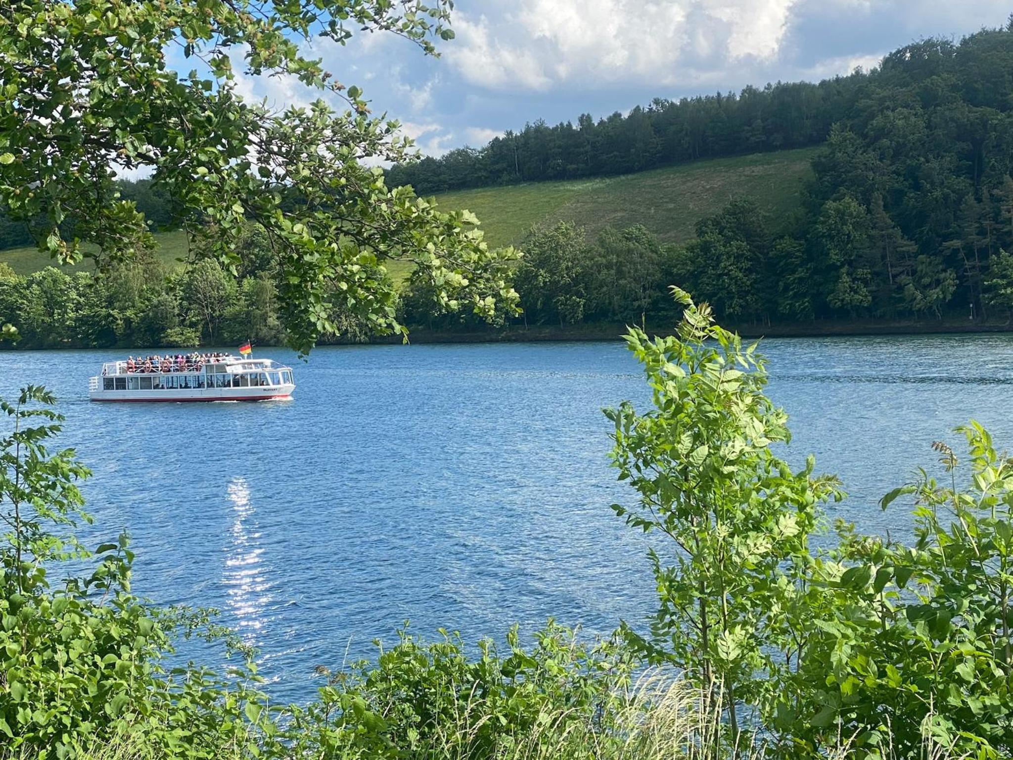 Ferienhaus direkt am Diemelsee-Heringhausen-Willingen-Toplage-Sauna-3 Schlafzimmer-2 Terrassen-109 qm-incl Wäsche