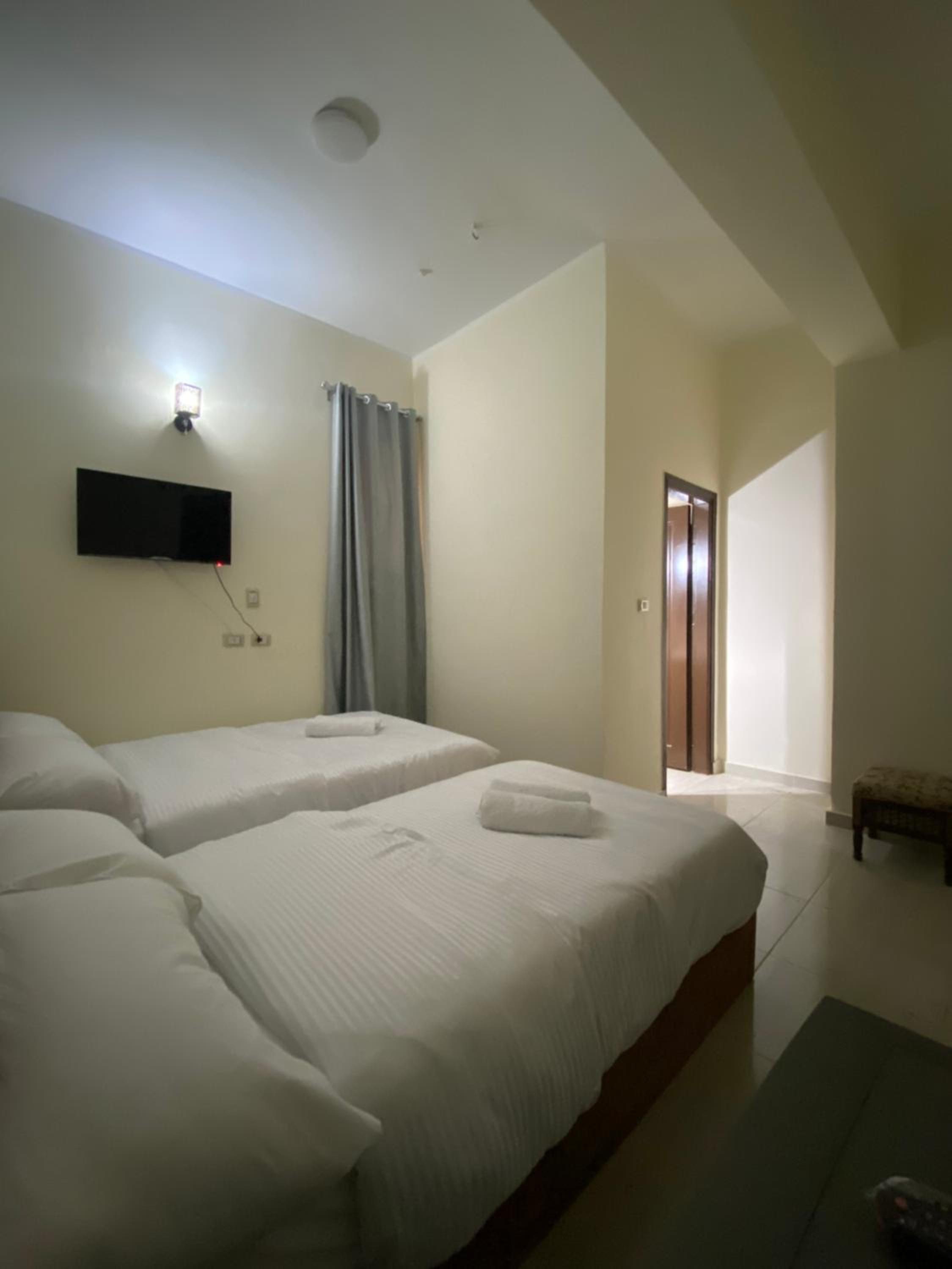 Sneferu Hotel