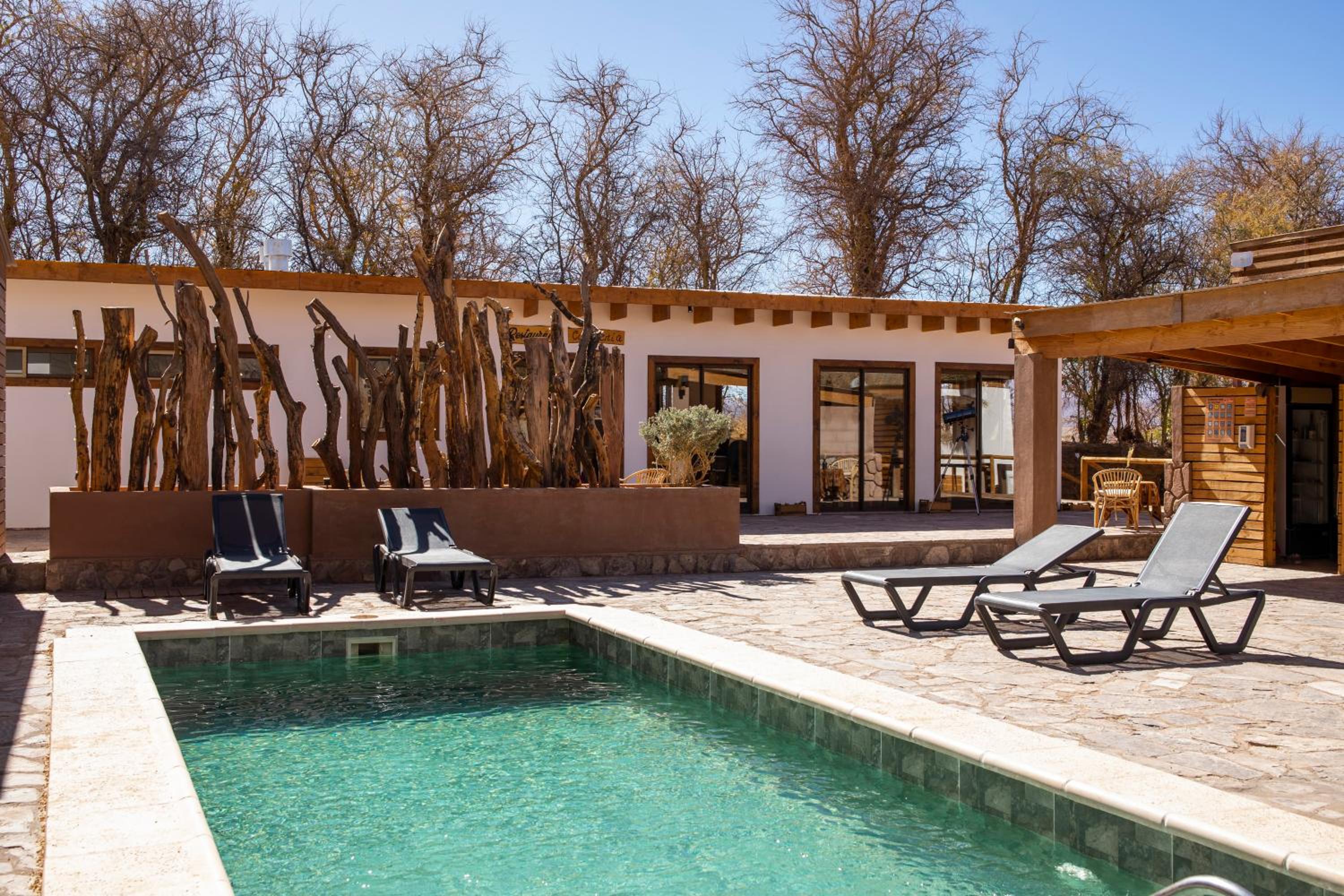 Hotel Lodge Quelana - Image 1