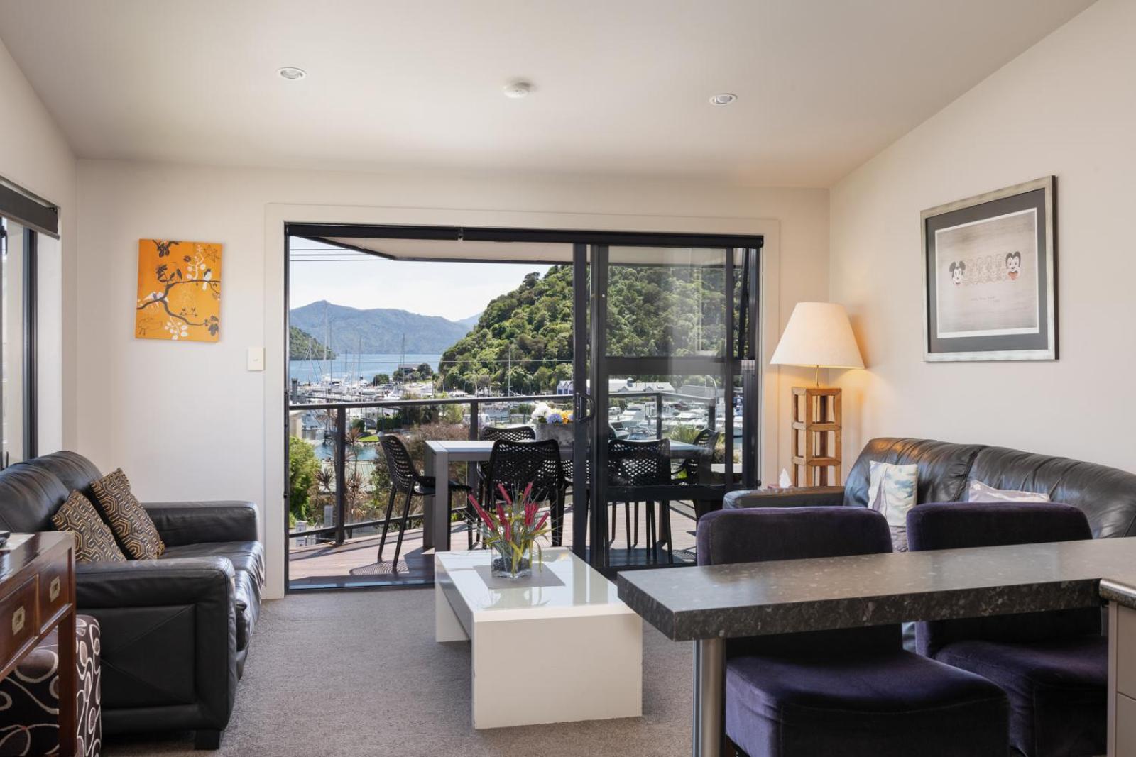 Harbour View Motel