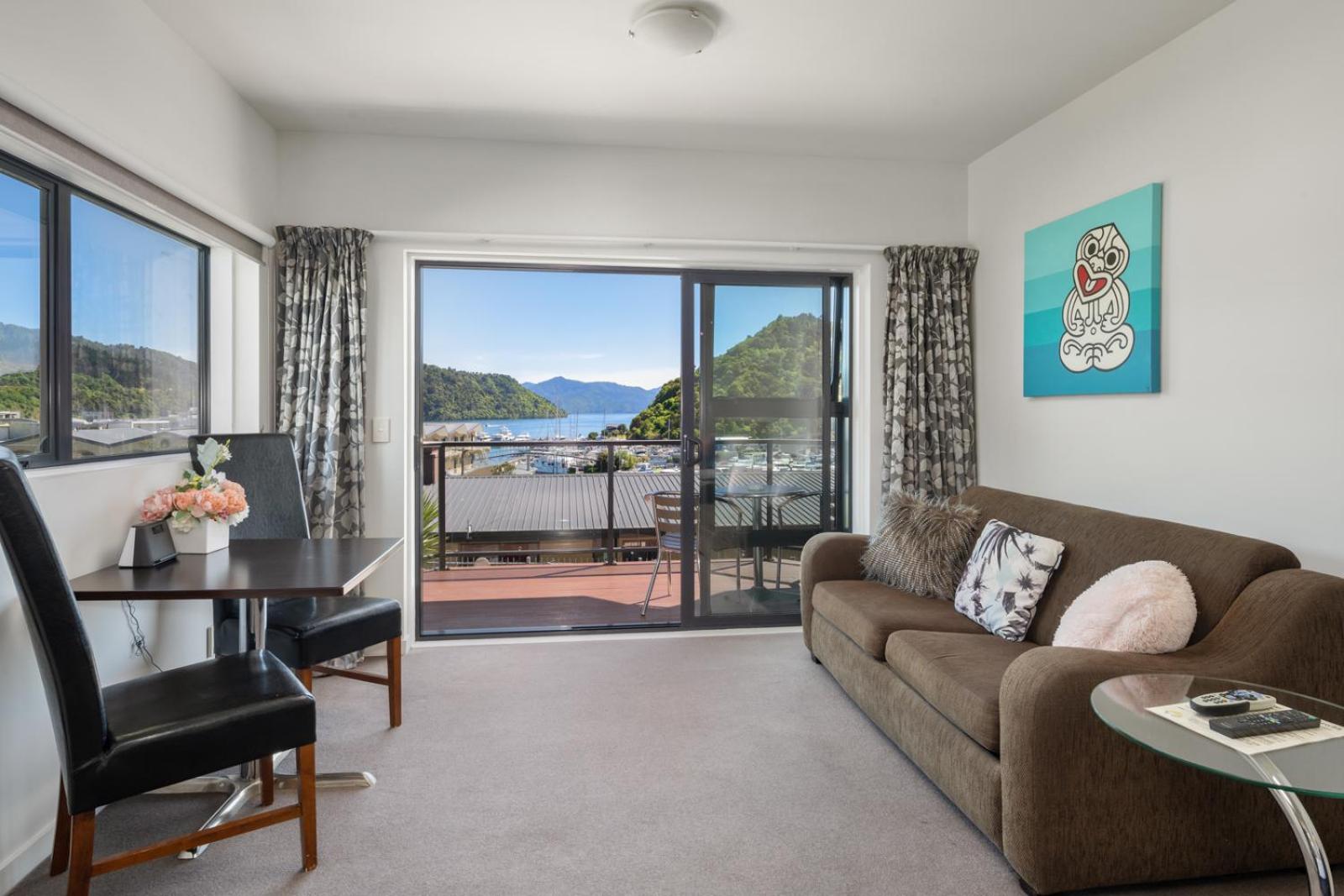 Harbour View Motel