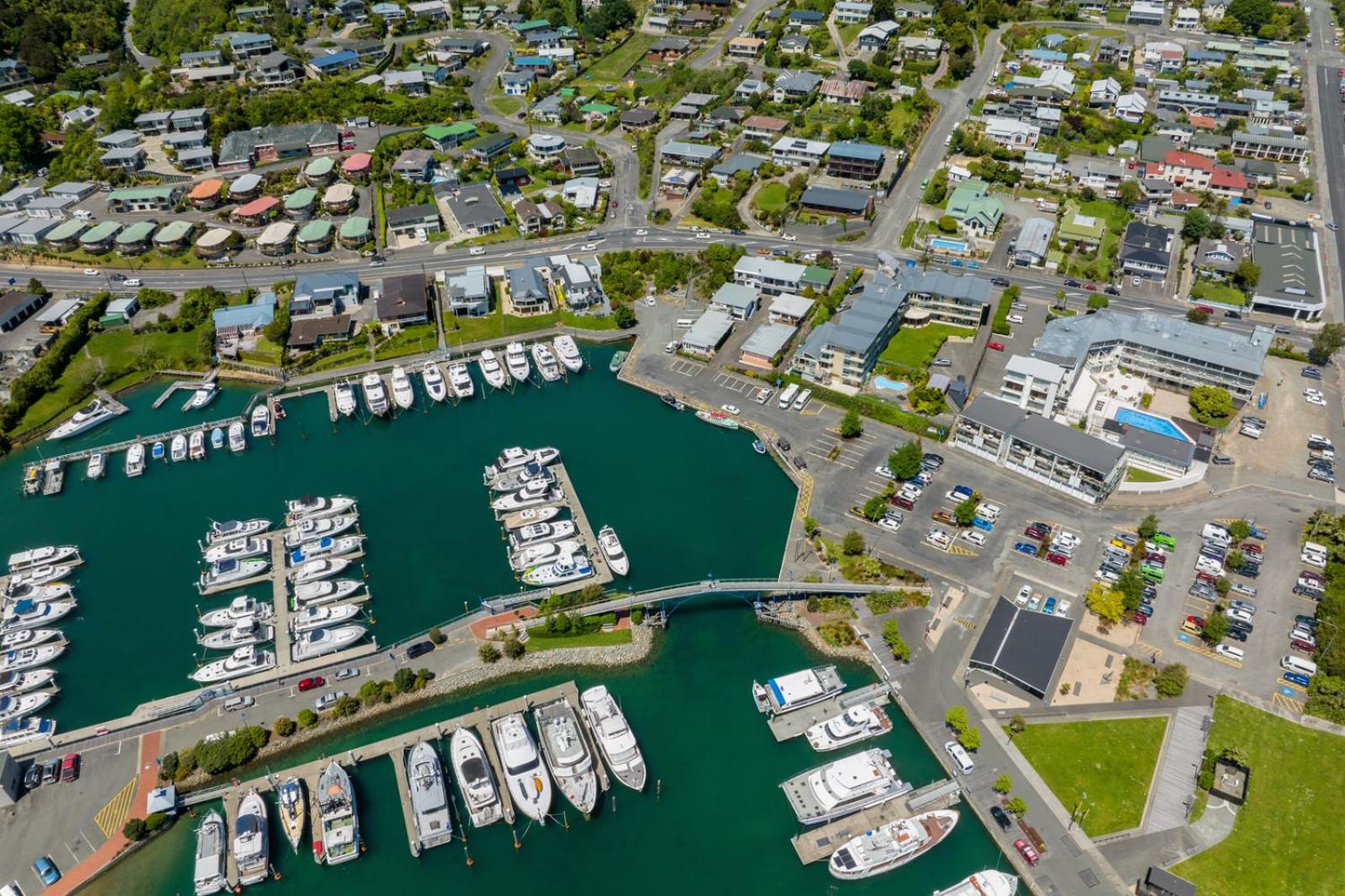 Harbour View Motel