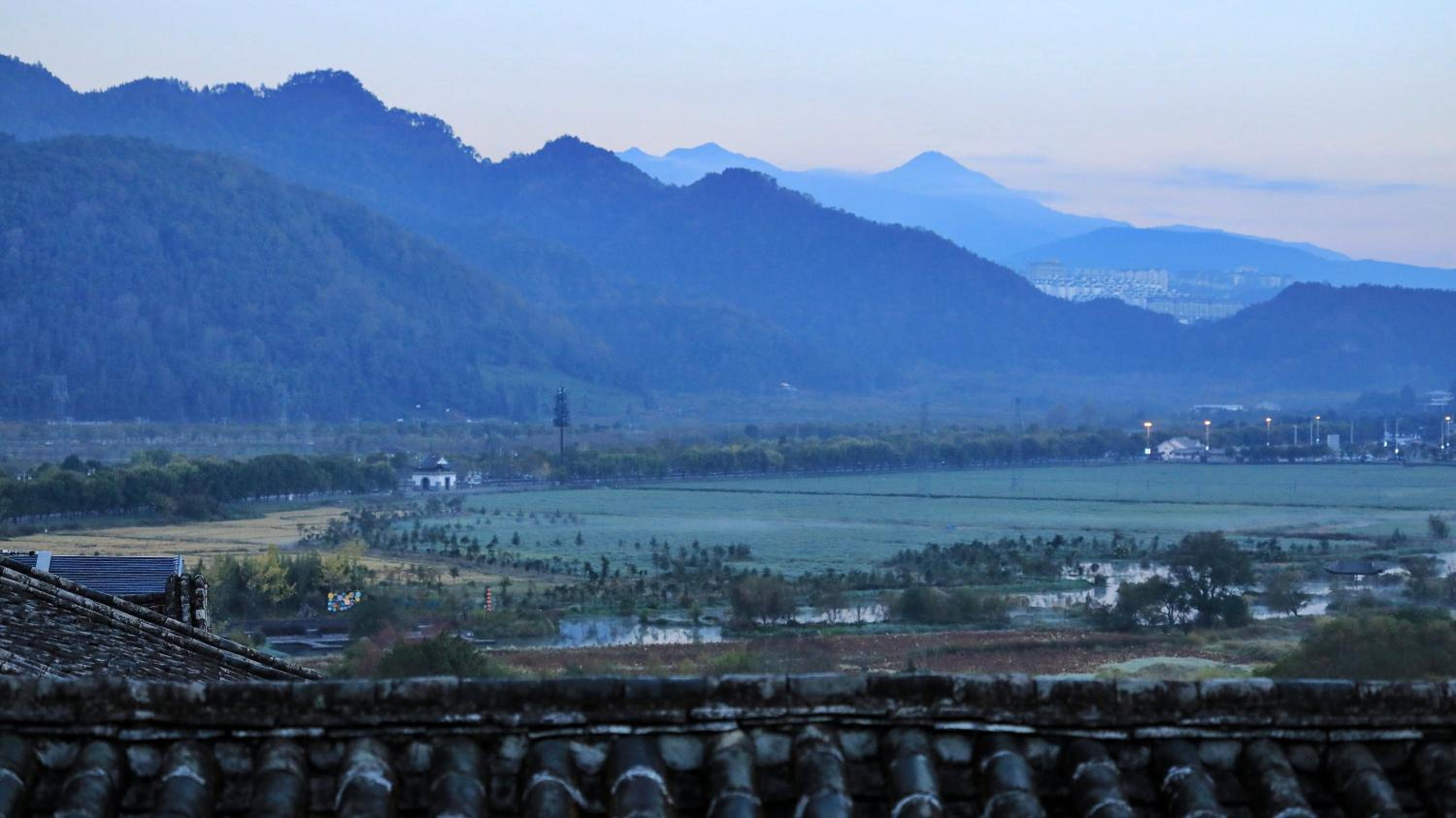 Shan Ju Qiu Ming Floral Hotel in Tengchong 花筑 腾冲山居秋暝精品客栈