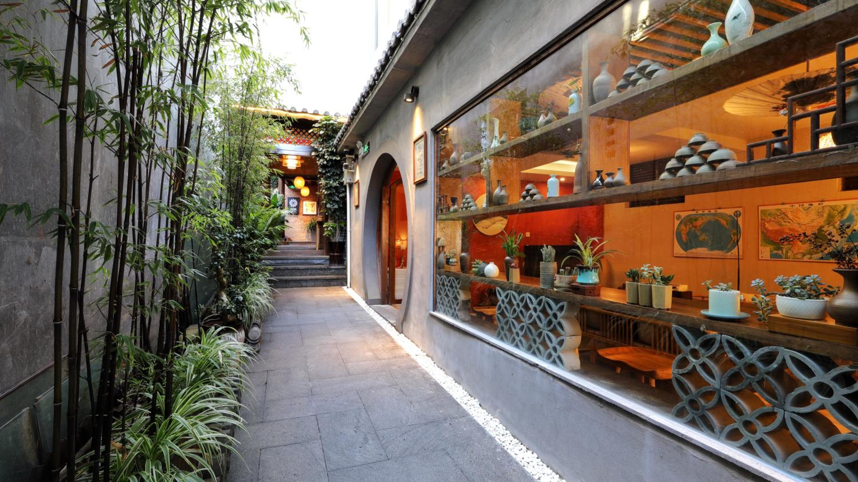 Shan Ju Qiu Ming Floral Hotel in Tengchong 花筑 腾冲山居秋暝精品客栈