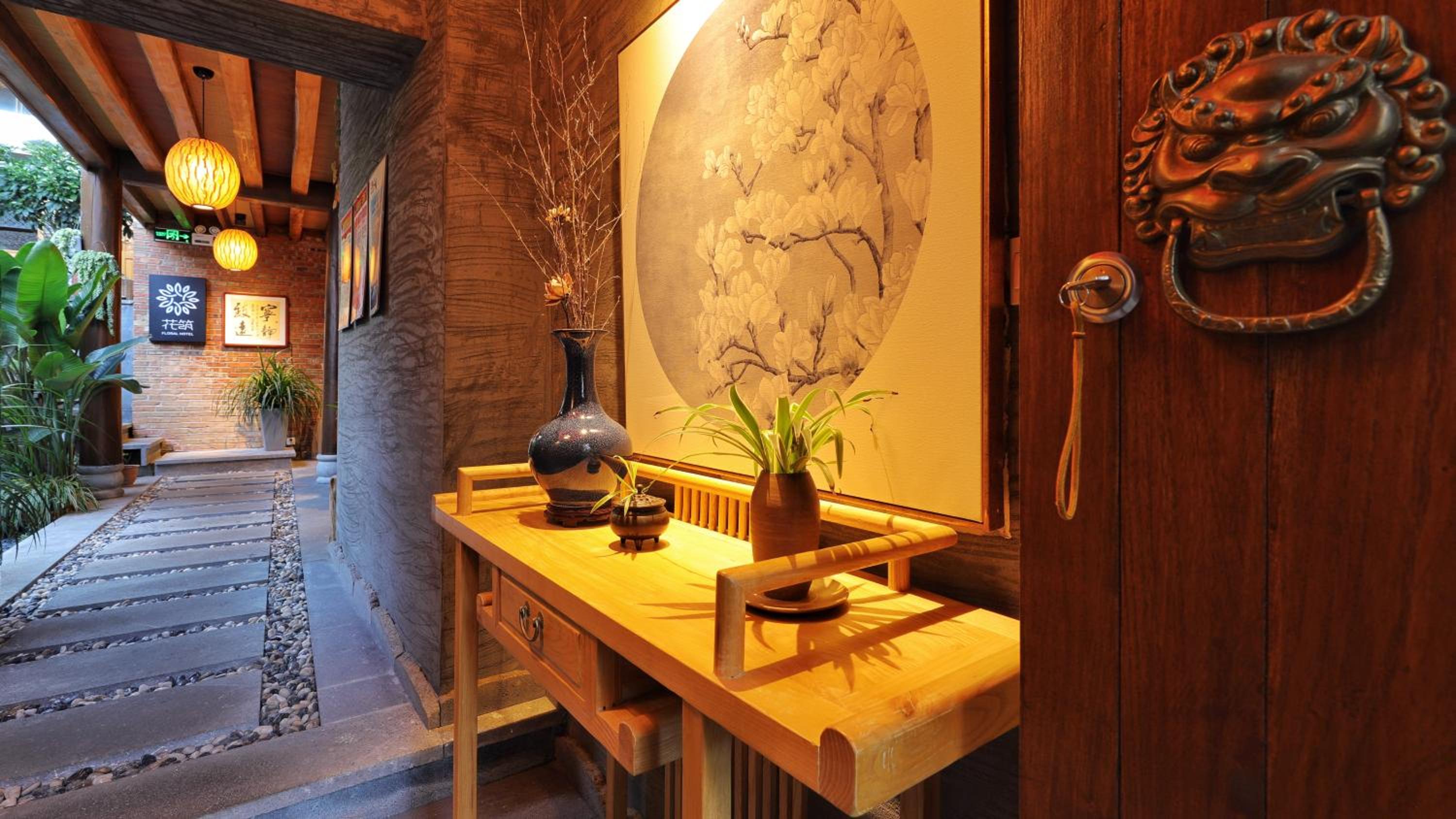 Shan Ju Qiu Ming Floral Hotel in Tengchong 花筑 腾冲山居秋暝精品客栈