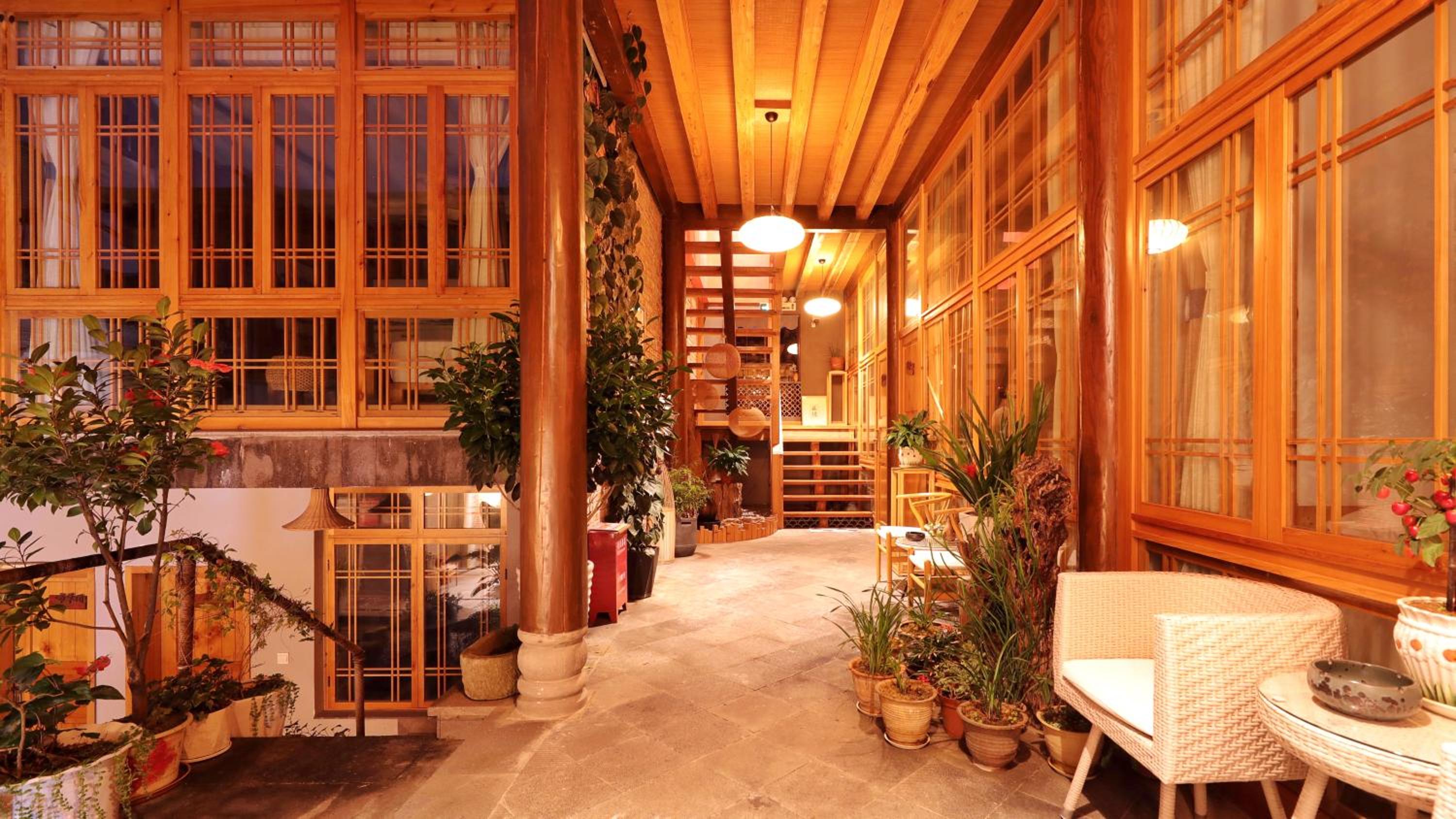 Shan Ju Qiu Ming Floral Hotel in Tengchong 花筑 腾冲山居秋暝精品客栈