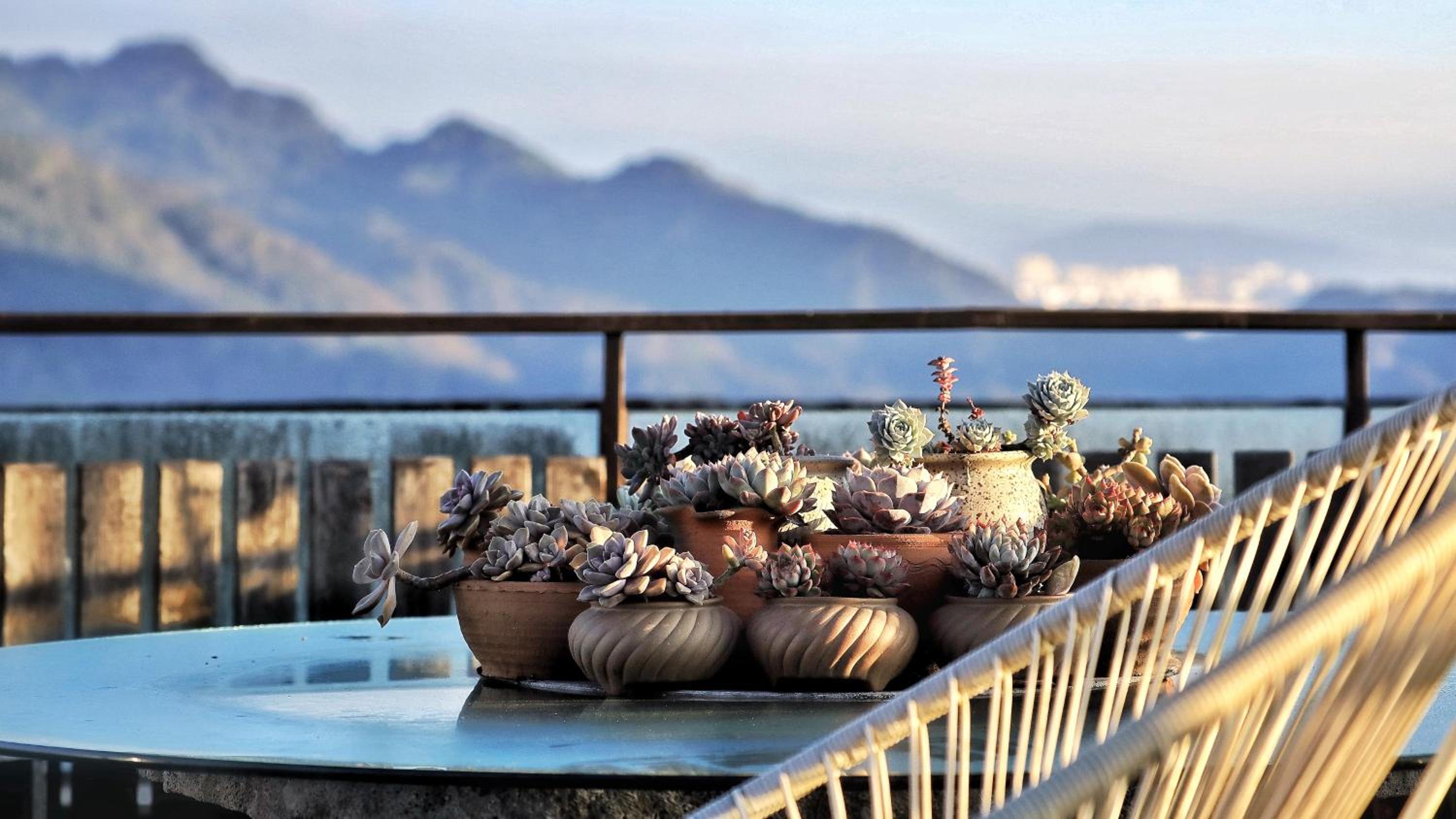 Shan Ju Qiu Ming Floral Hotel in Tengchong 花筑 腾冲山居秋暝精品客栈